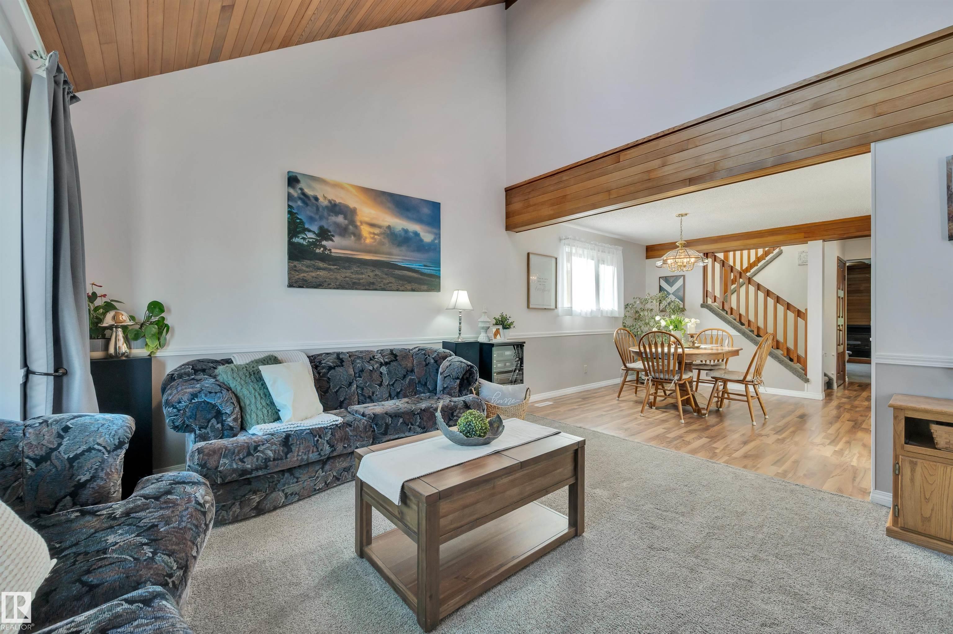 Photo 4 at 1412 35 Street NW, Crawford Plains, Edmonton