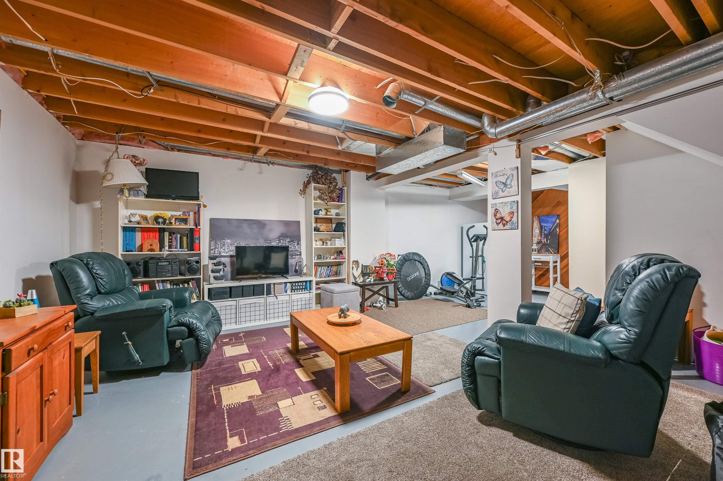 Photo 32 at 1412 35 Street NW, Crawford Plains, Edmonton