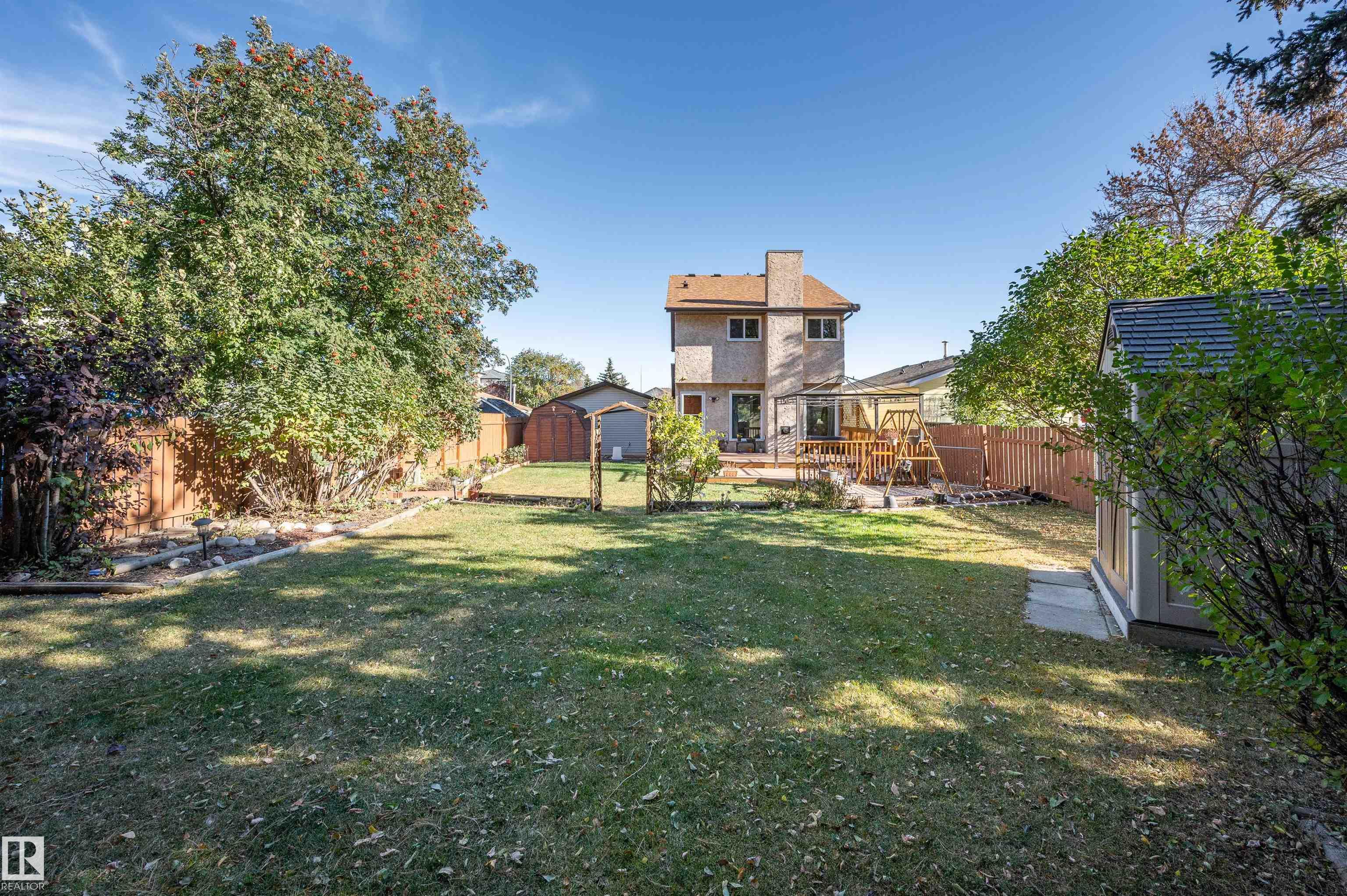 Photo 41 at 1412 35 Street NW, Crawford Plains, Edmonton
