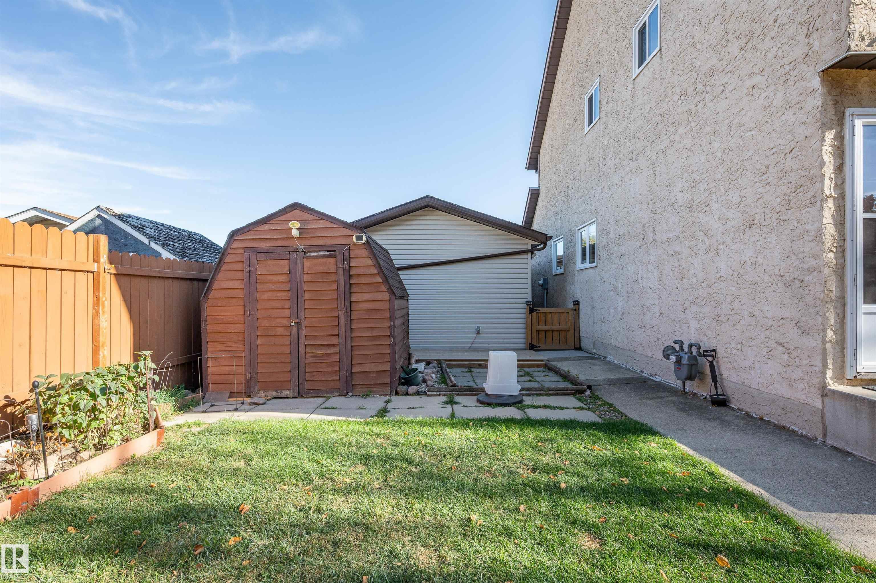 Photo 48 at 1412 35 Street NW, Crawford Plains, Edmonton