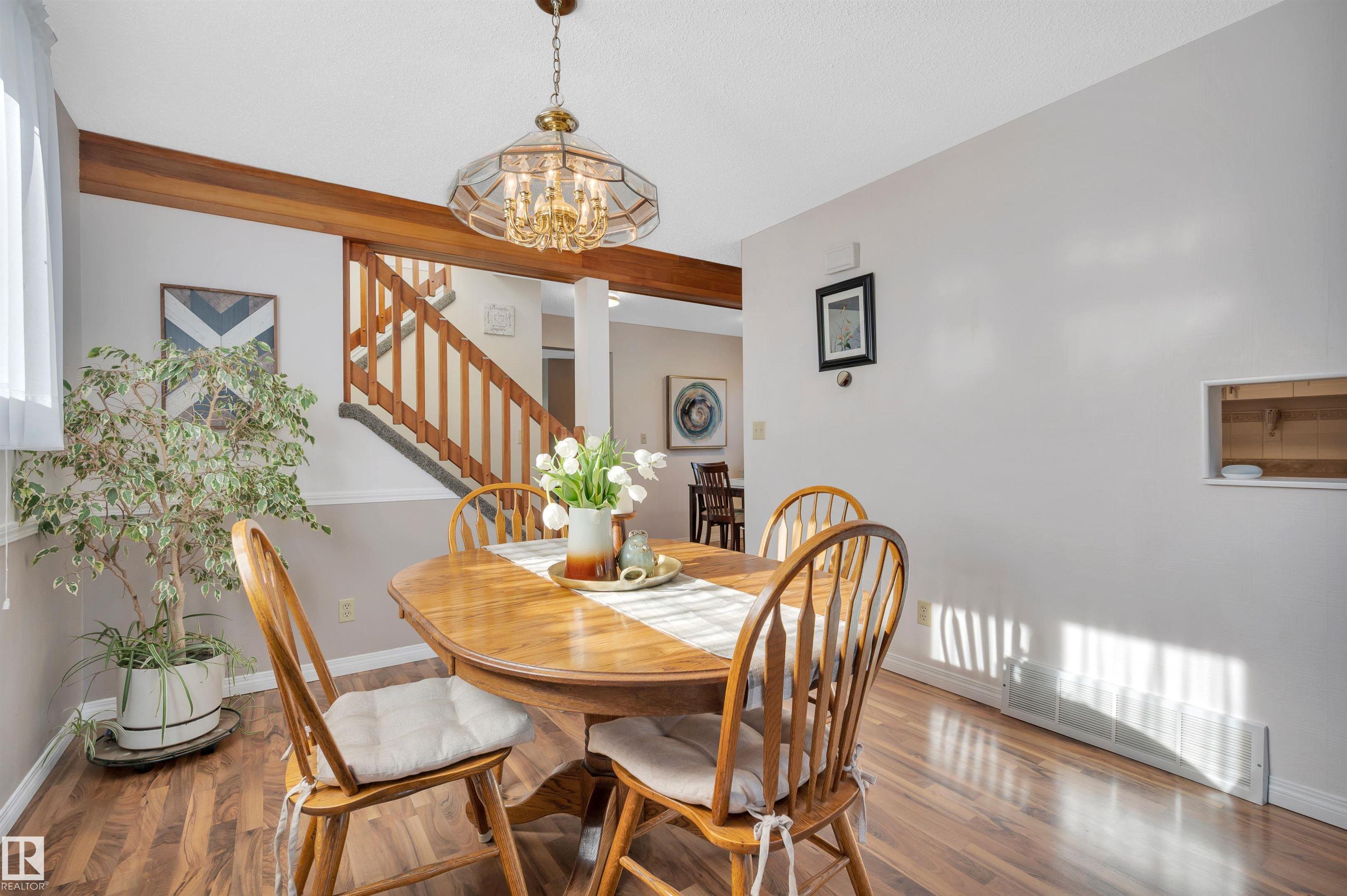 Photo 8 at 1412 35 Street NW, Crawford Plains, Edmonton