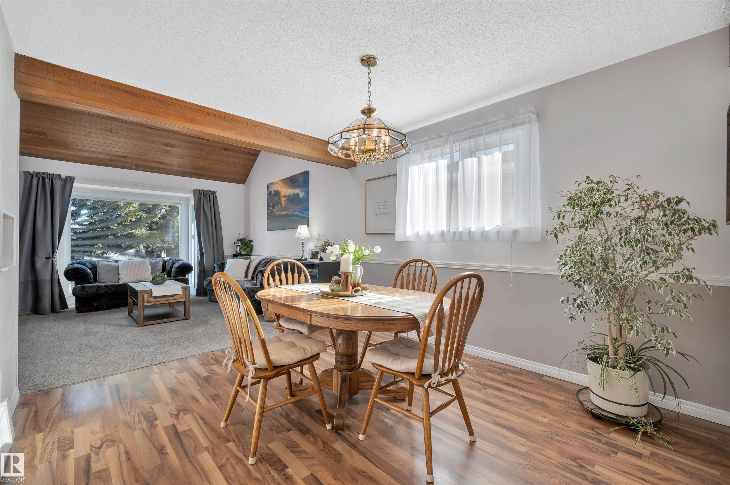 Photo 9 at 1412 35 Street NW, Crawford Plains, Edmonton