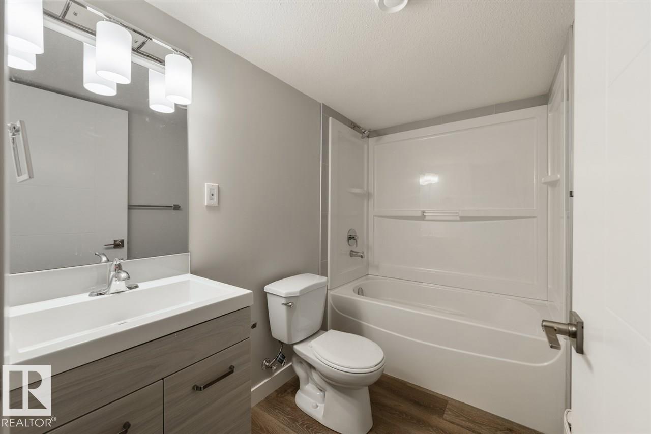 Photo 33 at 7942 82 Avenue NW, Idylwylde, Edmonton