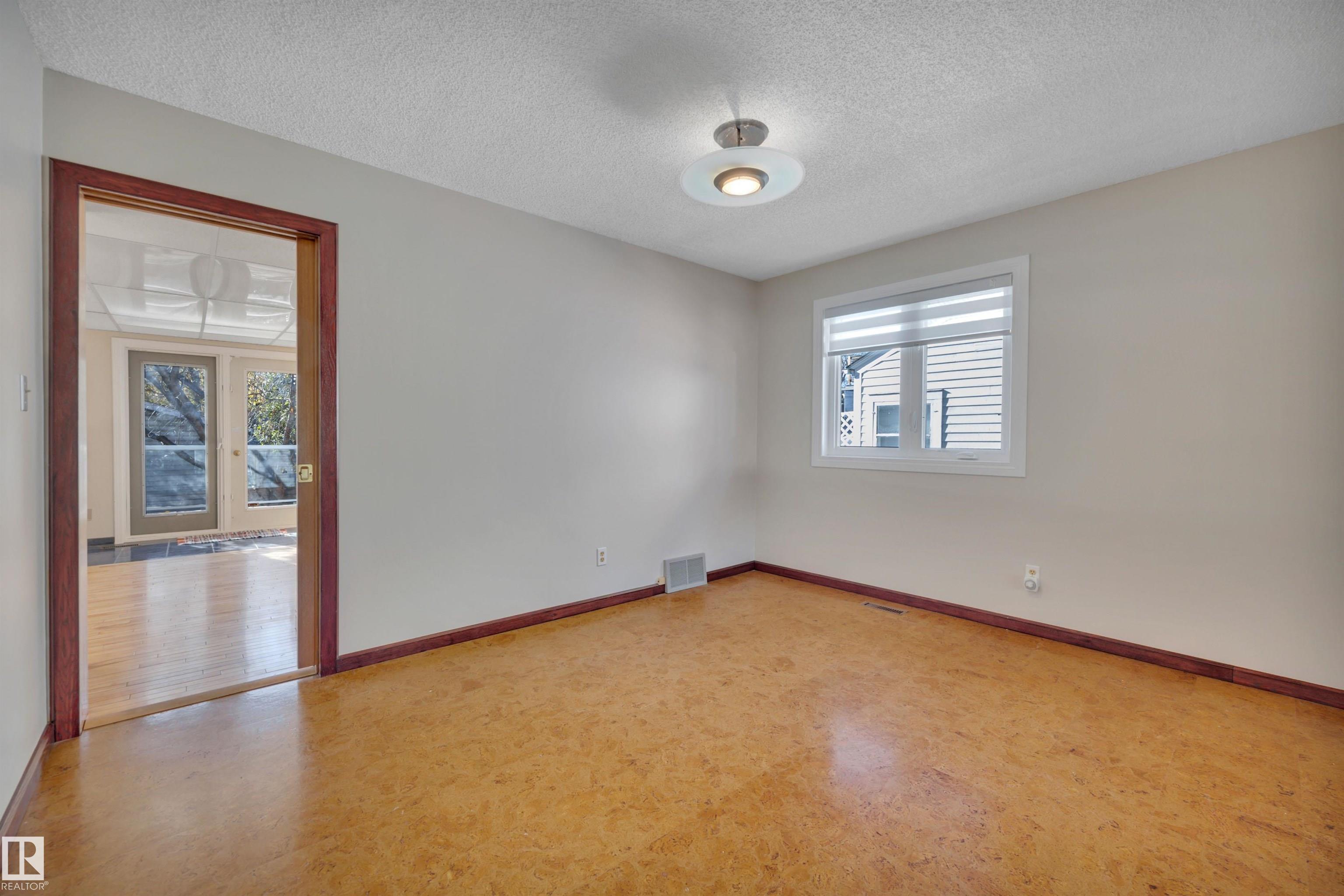 Photo 11 at 9747 81 Avenue NW, Ritchie, Edmonton
