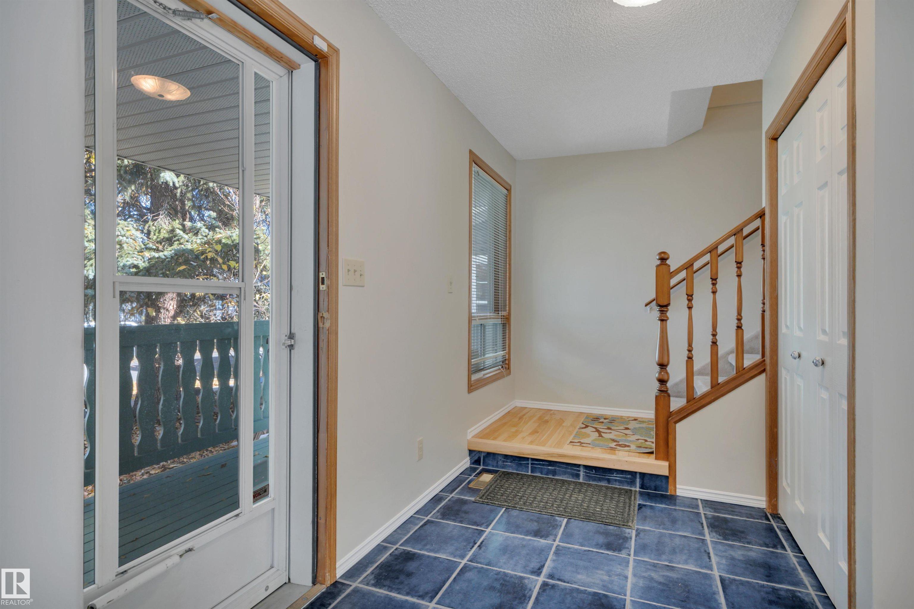 Photo 4 at 9747 81 Avenue NW, Ritchie, Edmonton