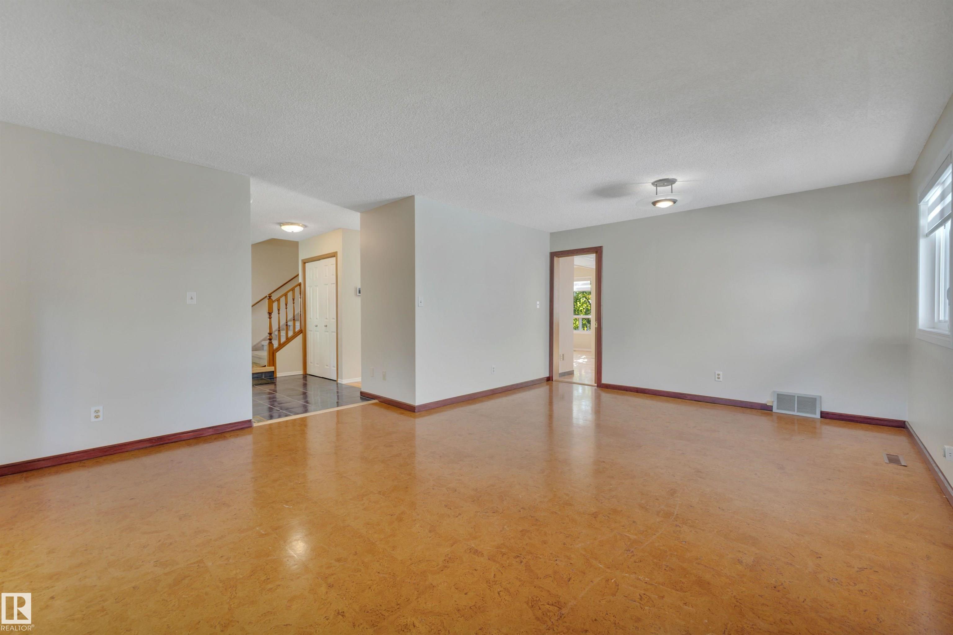 Photo 10 at 9747 81 Avenue NW, Ritchie, Edmonton