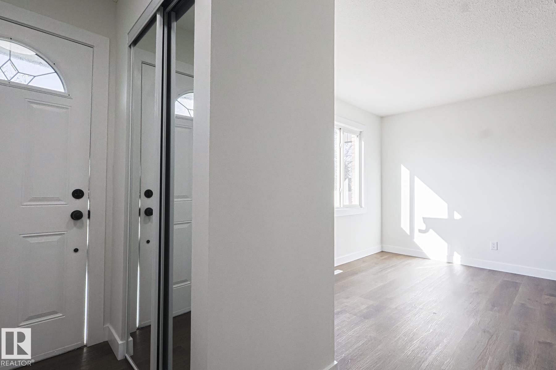 Picture for 231 ROSELAND VG NW