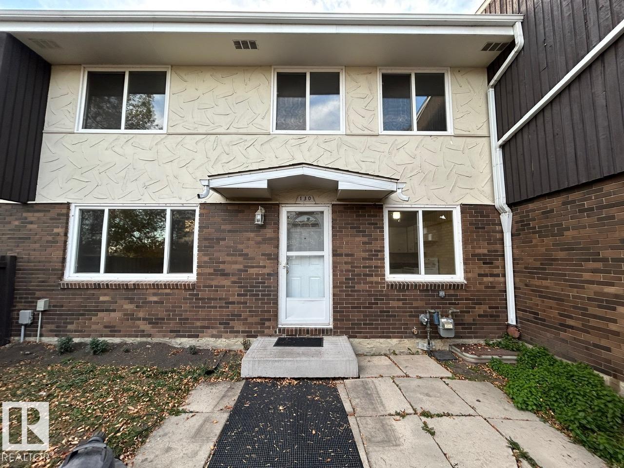 130 Roseland Village NW, Northmount, Edmonton 