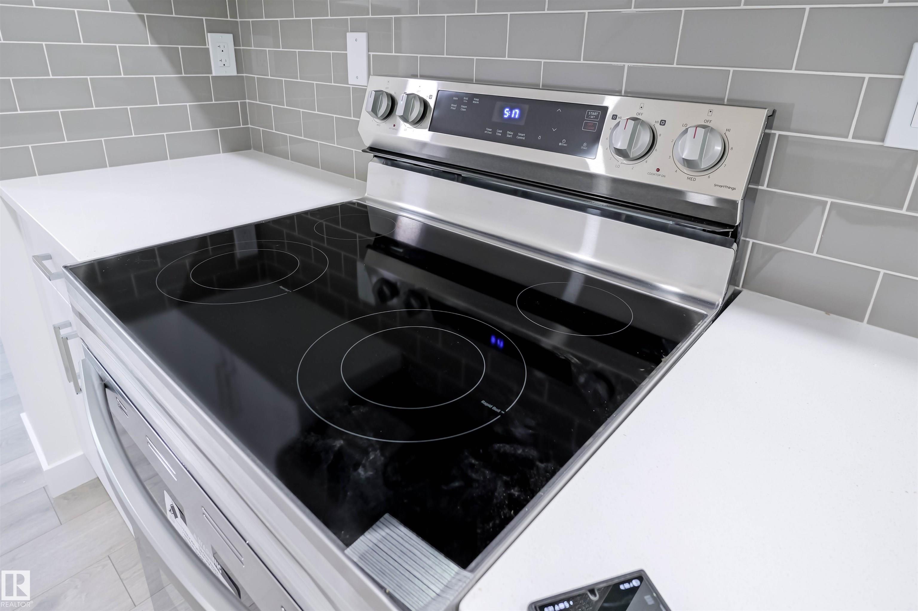 Photo 8 at 18 - 7110 Keswick Common SW, Keswick, Edmonton