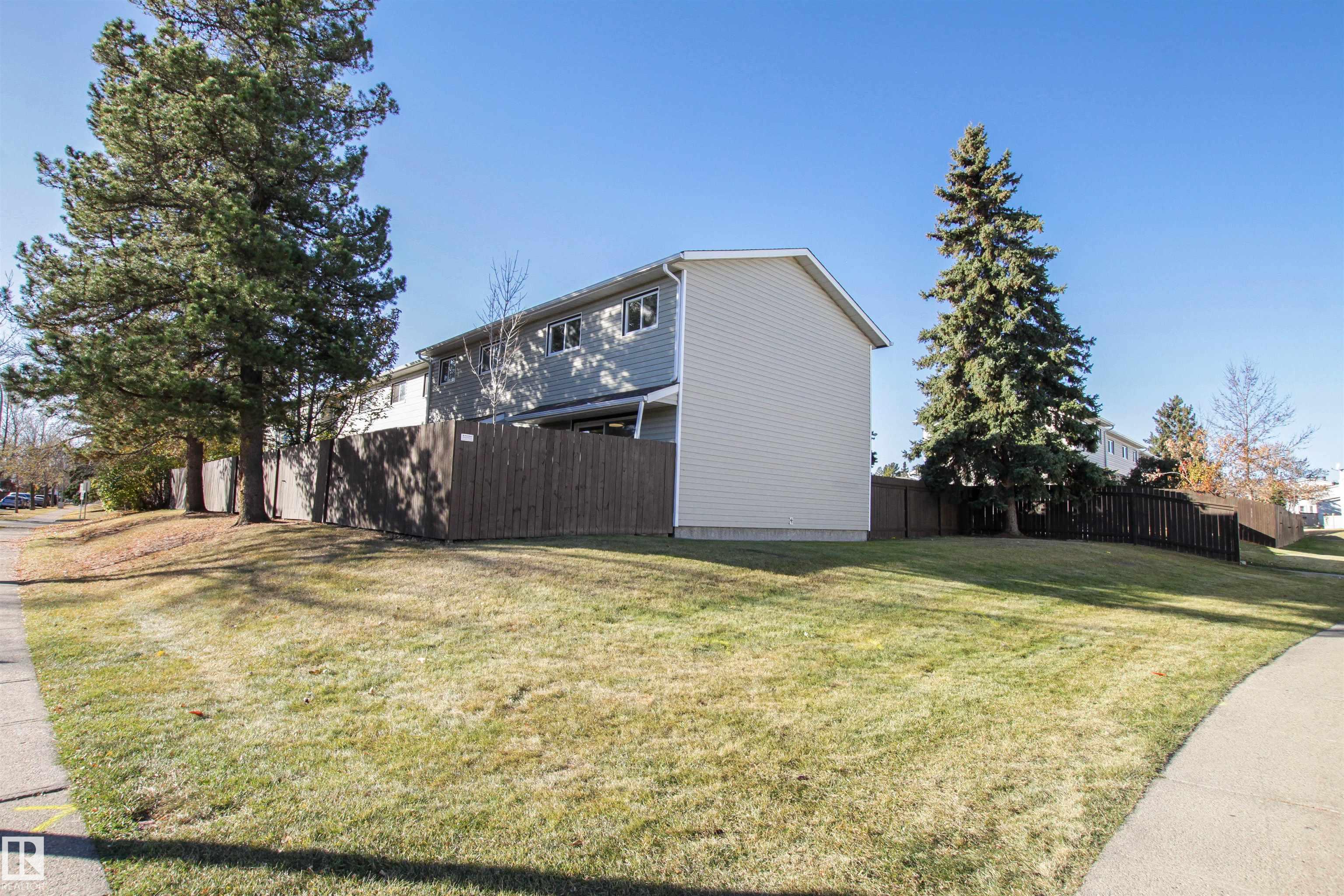 Photo 33 at 6420 180 Street NW, Ormsby Place, Edmonton