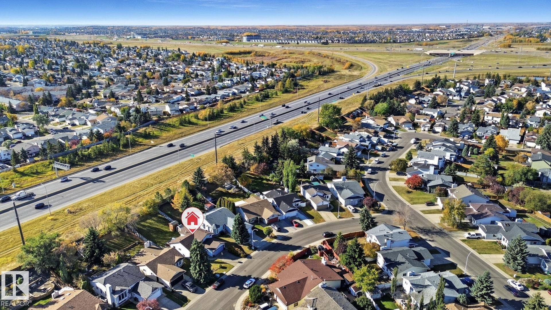 http://cdnparap120.paragonrels.com/ParagonImages/Property/p12/RAE/225375621/33/0/0/c288b498a74617ed1790912647356e28/1/18b24ff0e4db420974c42fec4daf6aa2/225375621-2aefe585-554f-4c47-86b7-399794b199c5.JPG