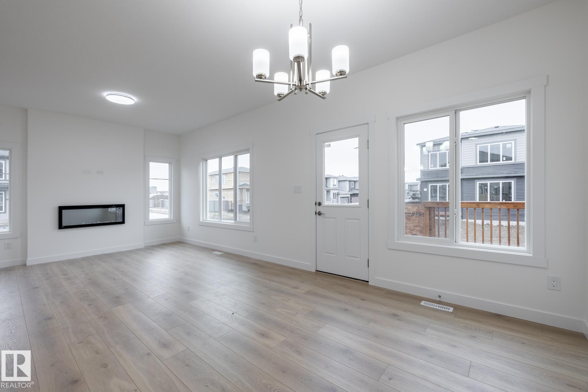 Photo 9 at 5264 Kinney Place SW, Keswick, Edmonton