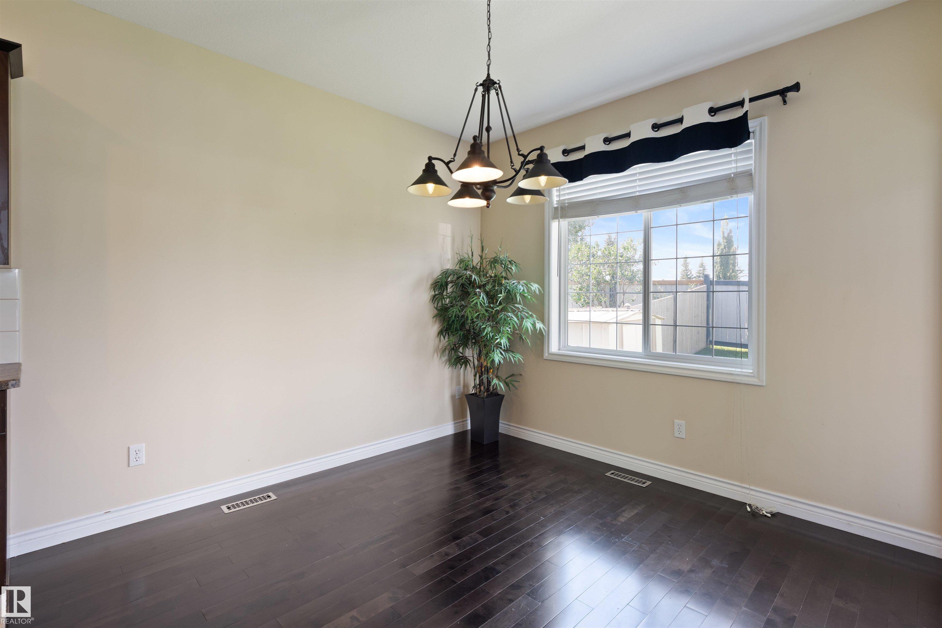 Photo 8 at 10416 99 Street, Morinville