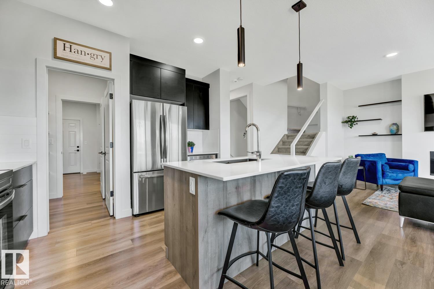 Photo 11 at 5 Elwyck Gate, Fenwyck, Spruce Grove