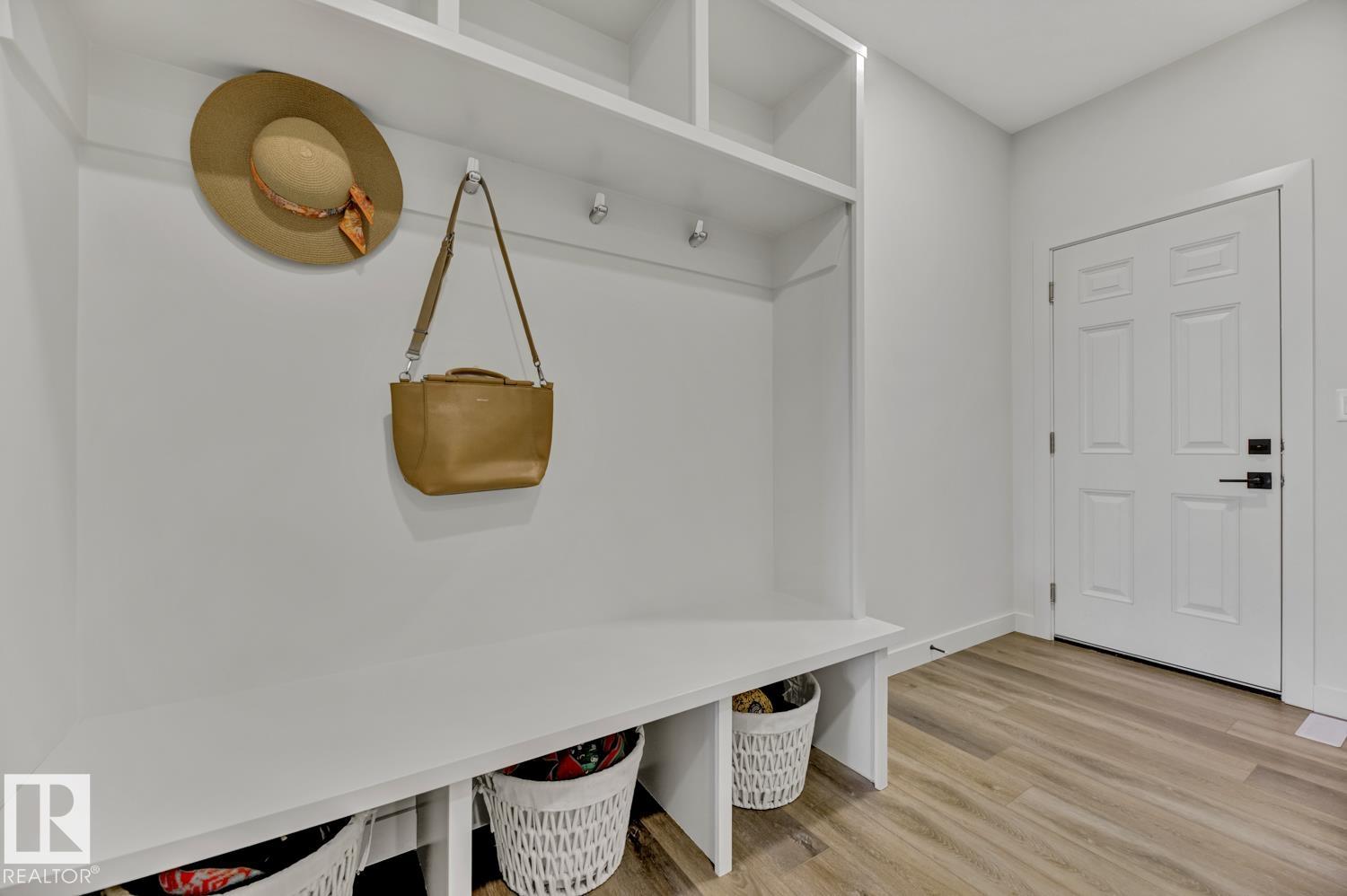 Photo 16 at 5 Elwyck Gate, Fenwyck, Spruce Grove