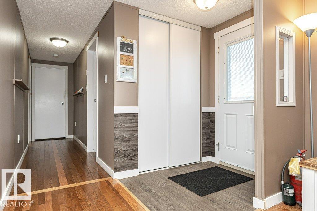 Picture for 320 Maple Wood DR NW