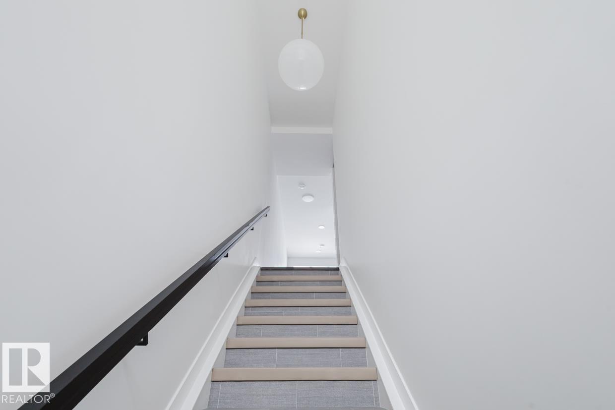 Picture for #45 16231 19 AV SW