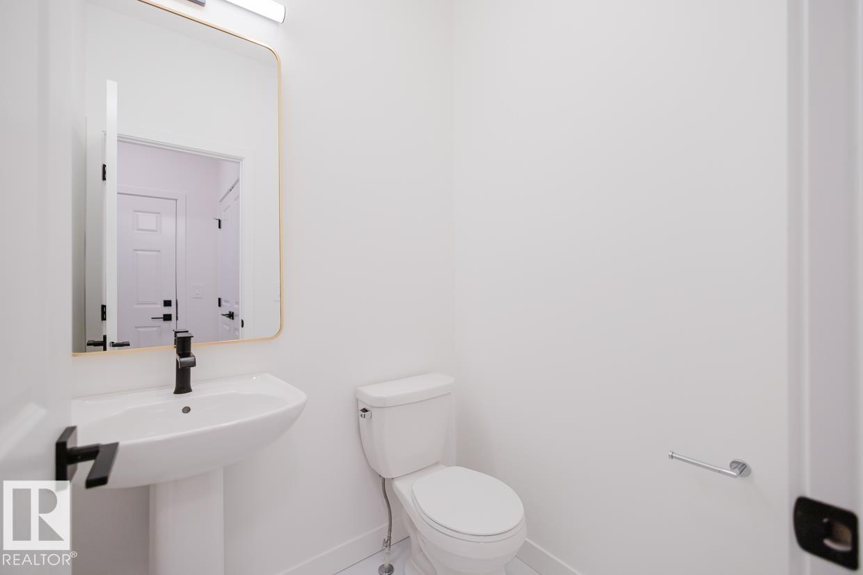 Photo 4 at 8219 Kiriak Loop SW, Keswick, Edmonton