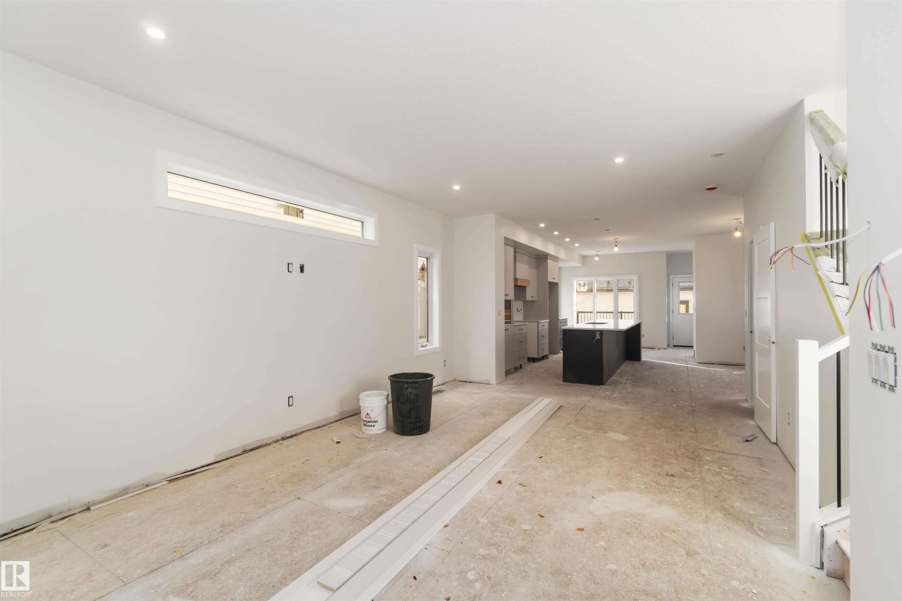 Picture for 7509 ROWLAND RD NW