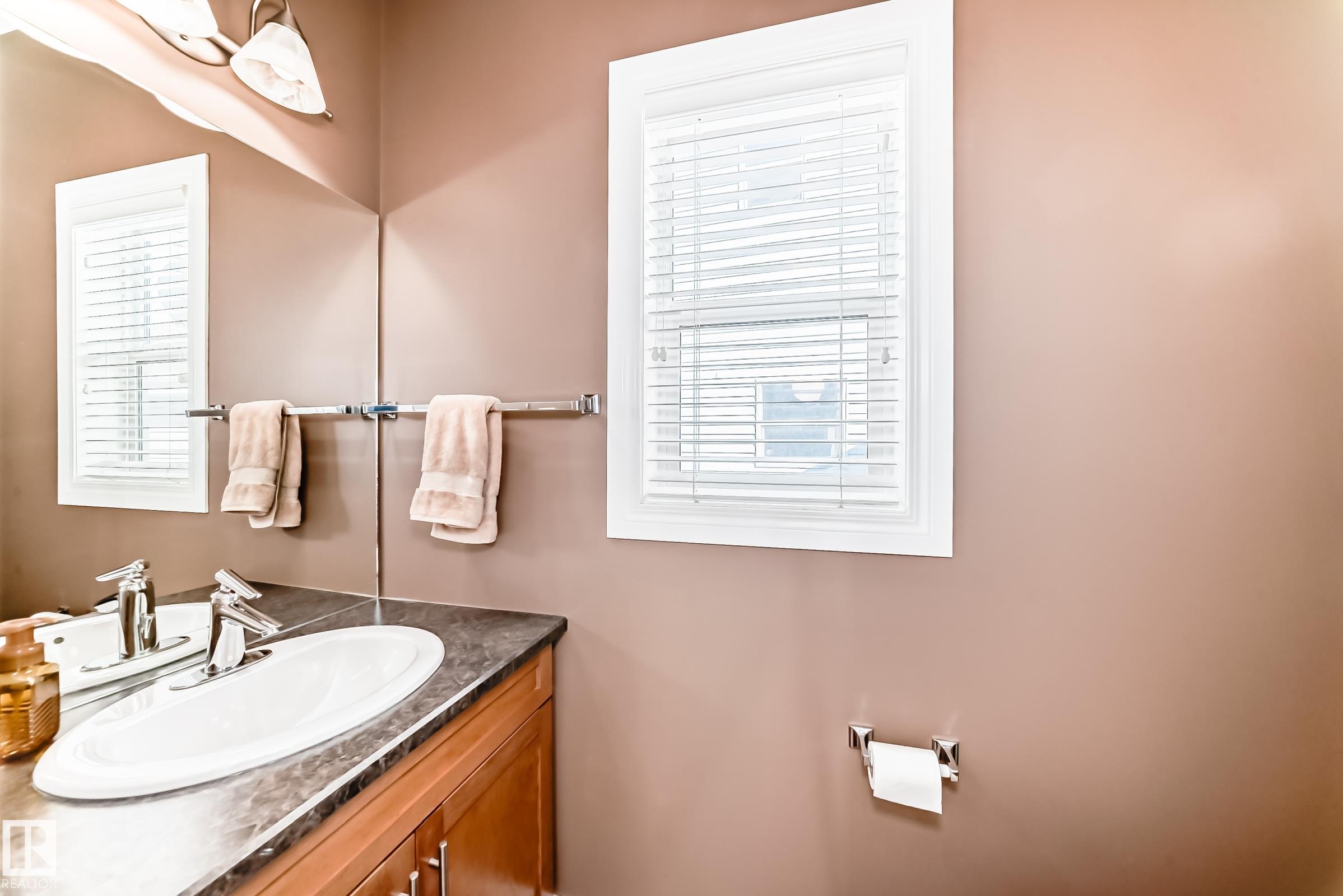 Photo 26 at 569 Stewart Crescent SW, Summerside, Edmonton