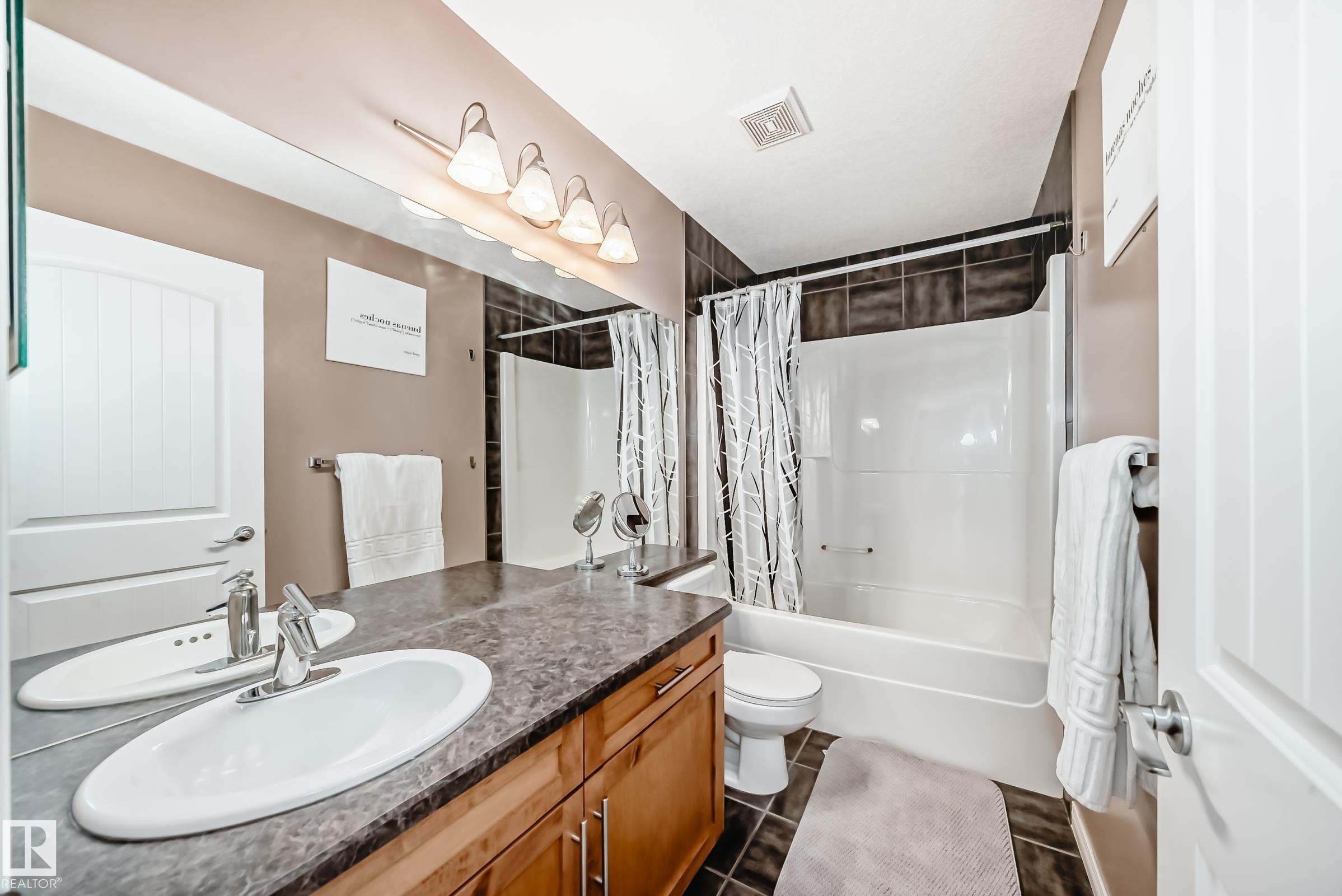 Photo 44 at 569 Stewart Crescent SW, Summerside, Edmonton