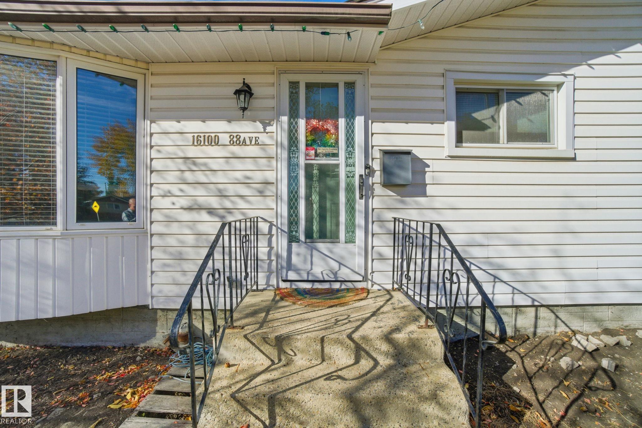 Picture for 16100 88 AV NW