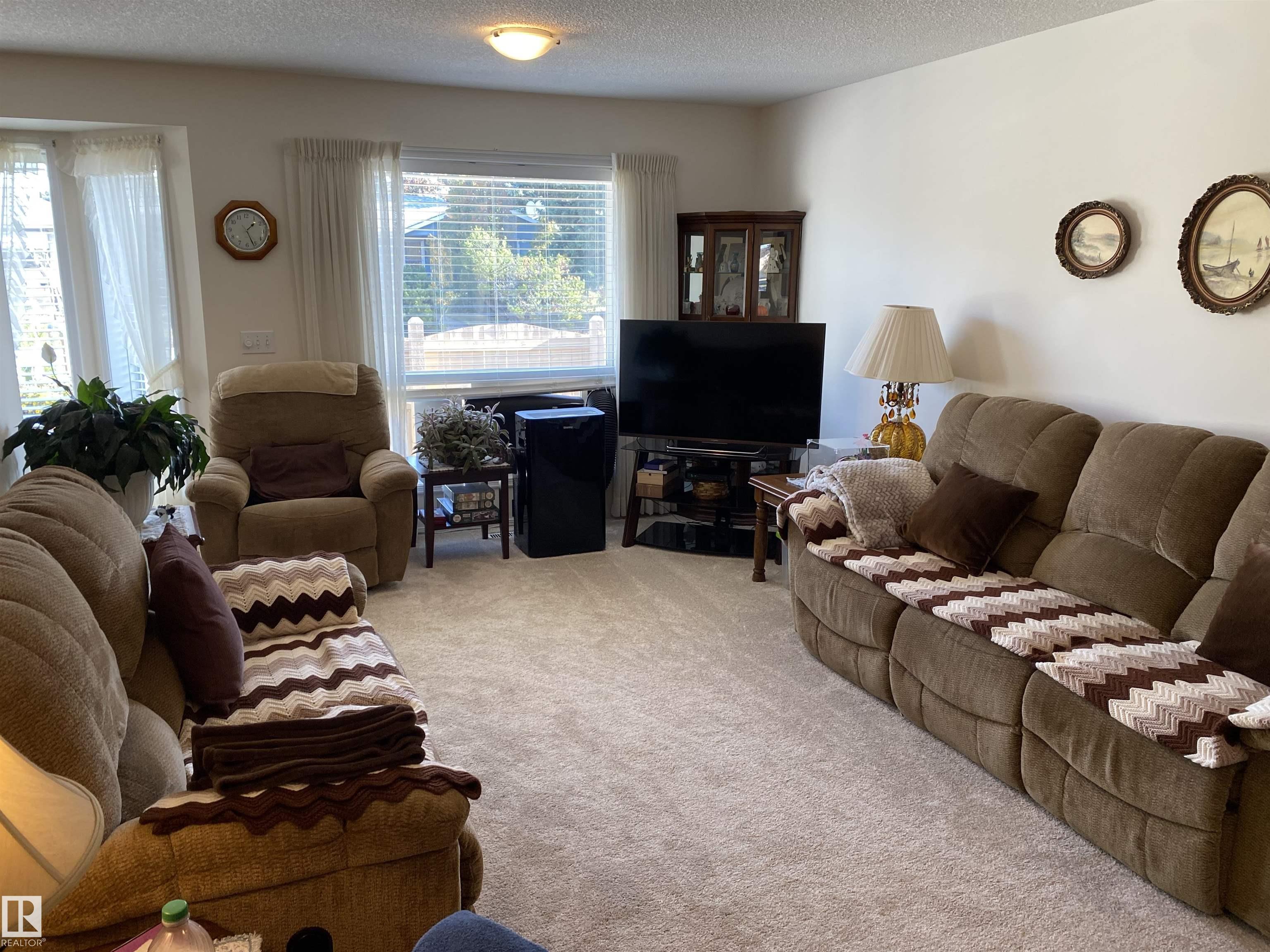 Photo 18 at 22 - 13320 124 Street NW, Kensington, Edmonton