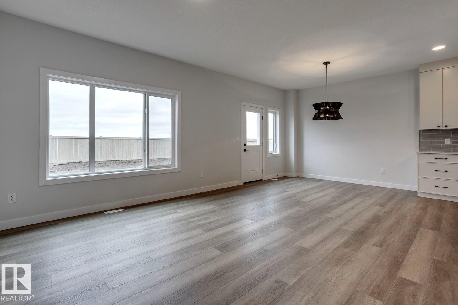 Photo 14 at 165 Caledon Crescent, Copperhaven, Spruce Grove