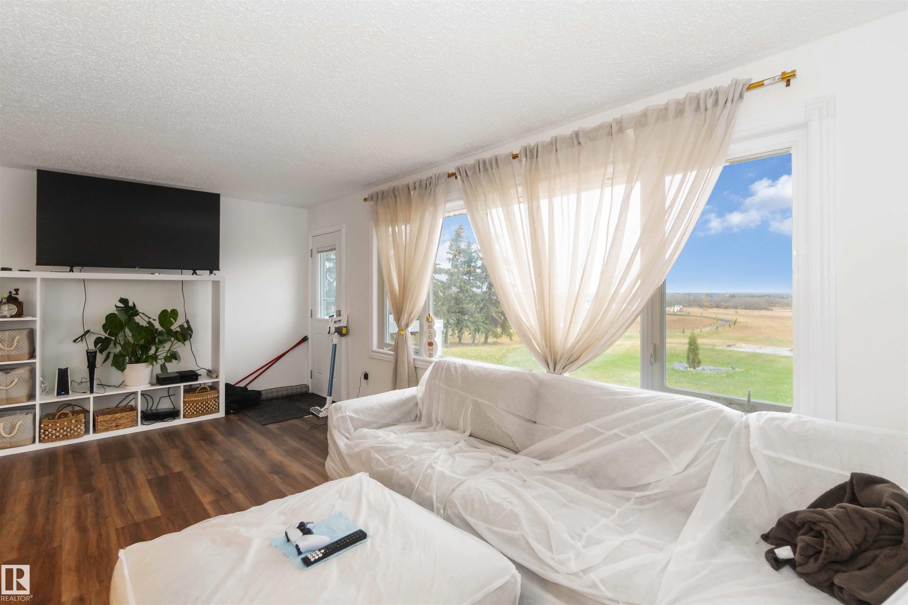 Photo 25 at 53273 Rge Road 215, None, Rural Strathcona County