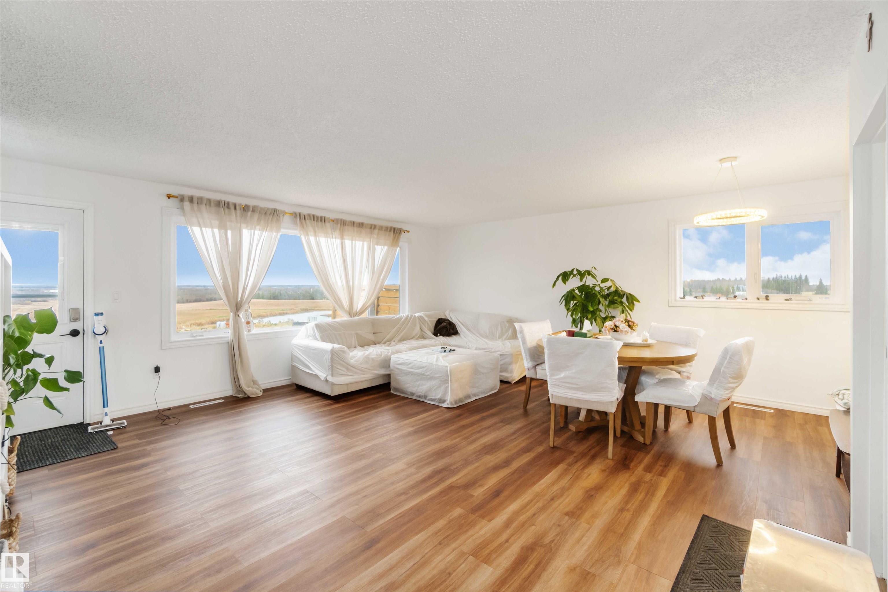 Photo 27 at 53273 Rge Road 215, None, Rural Strathcona County