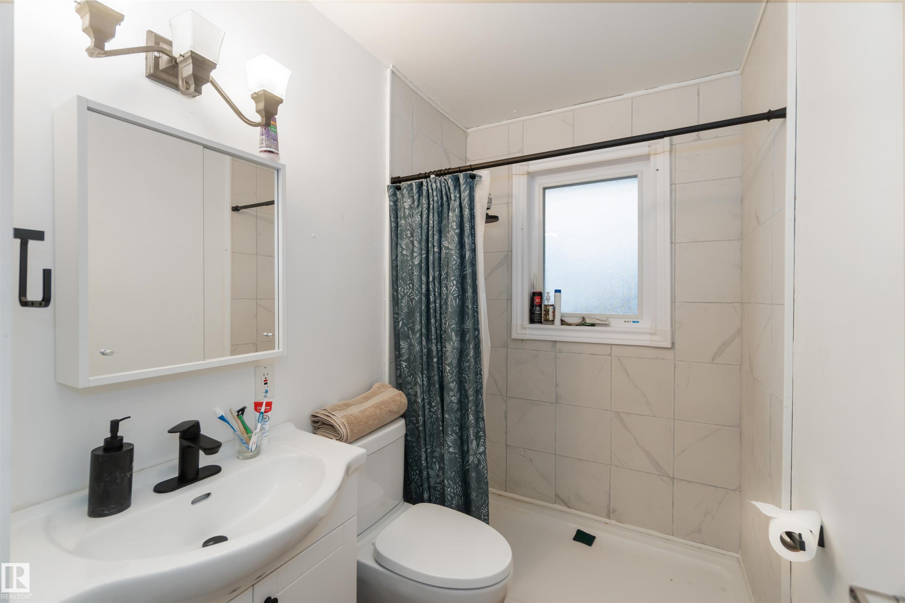 Photo 35 at 53273 Rge Road 215, None, Rural Strathcona County