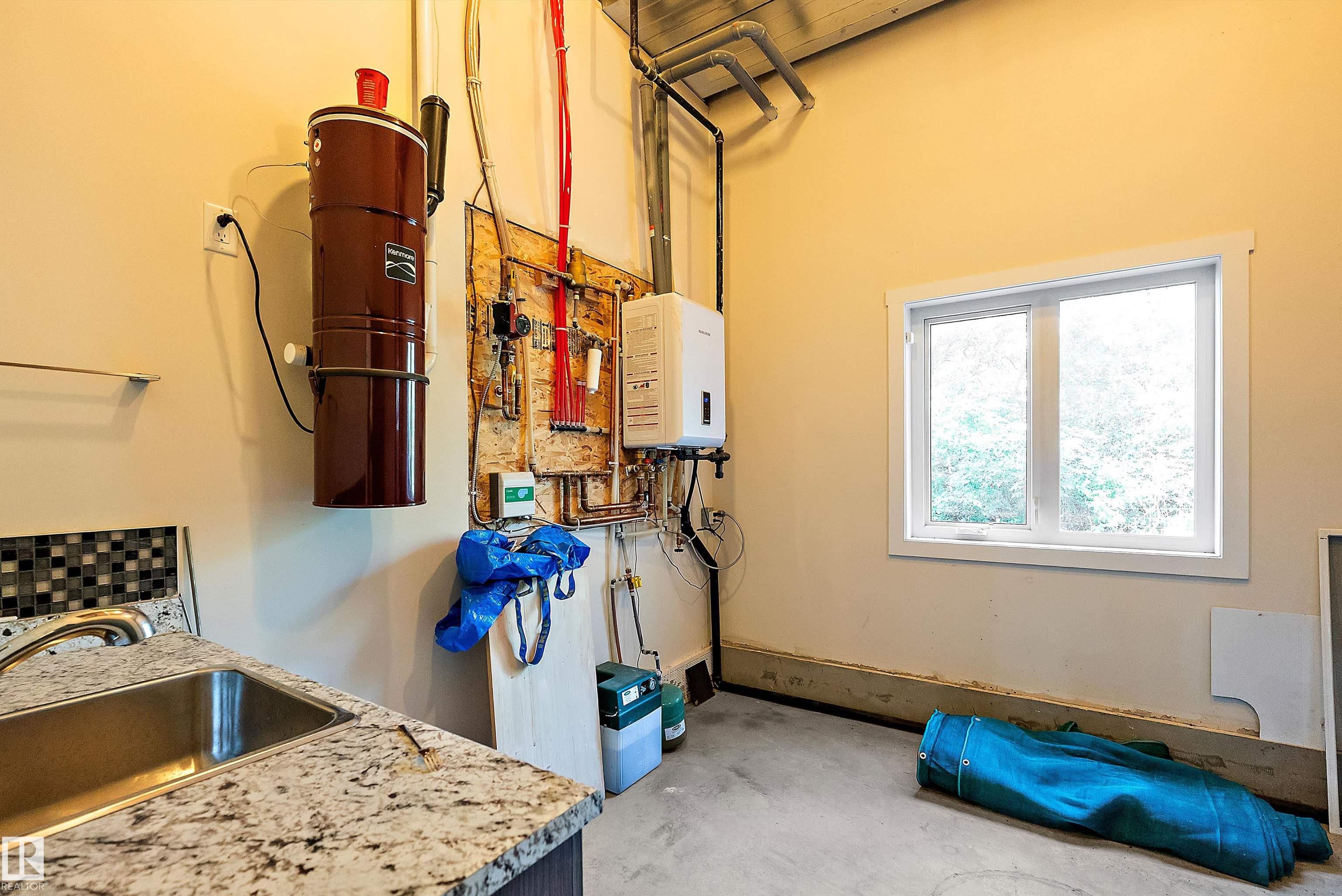 Photo 54 at #9B 54231 Range Road 250, Skyglen Airpark, Rural Sturgeon County