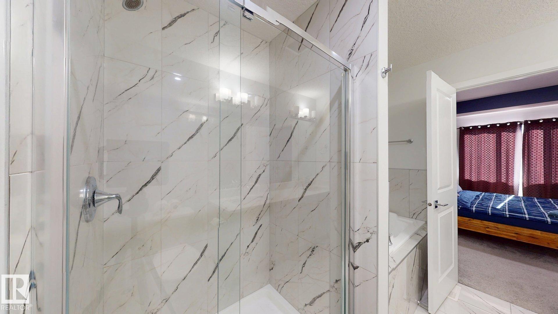 Photo 20 at 20019 31 Avenue NW, The Uplands, Edmonton