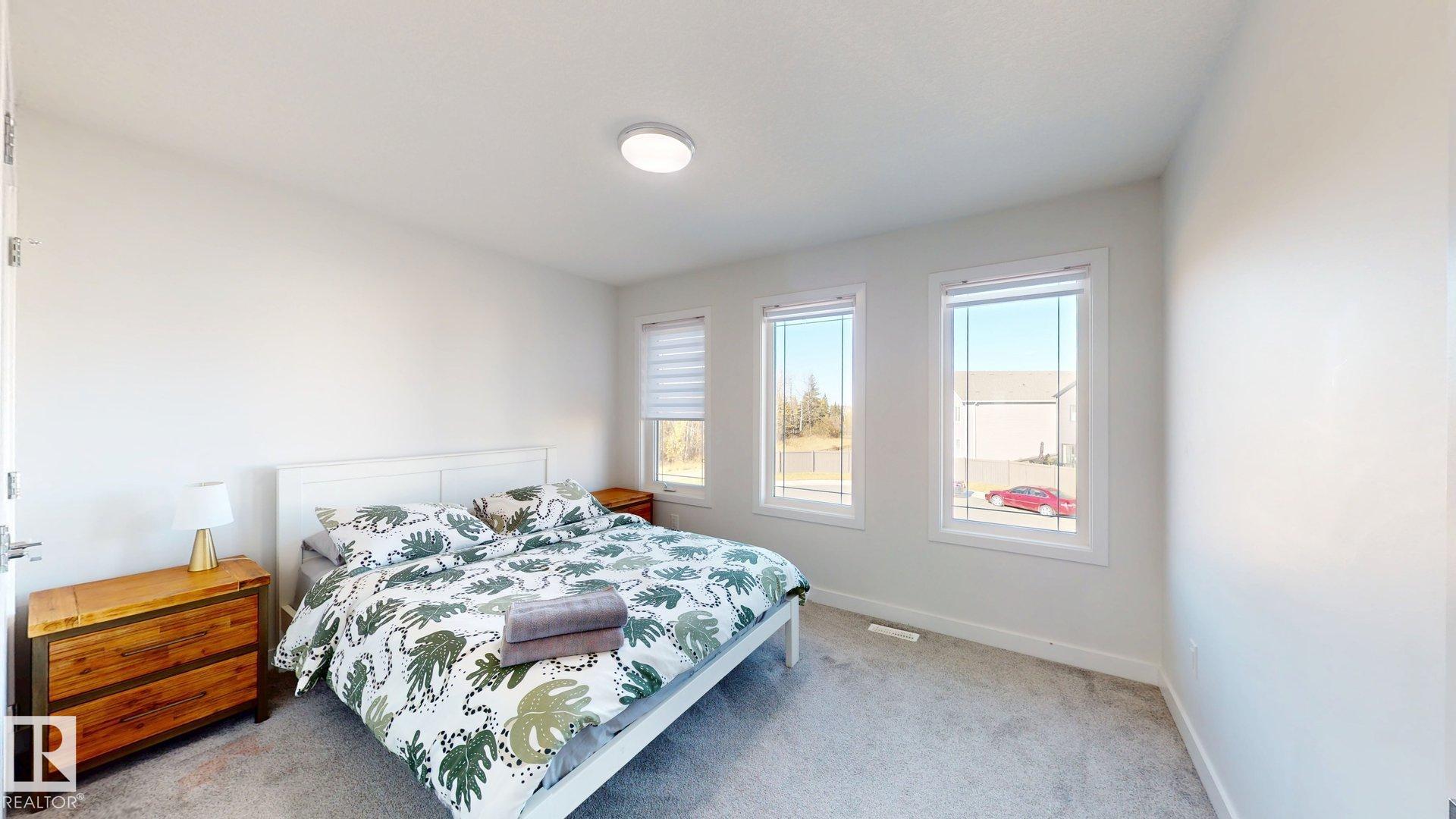 Photo 24 at 20019 31 Avenue NW, The Uplands, Edmonton