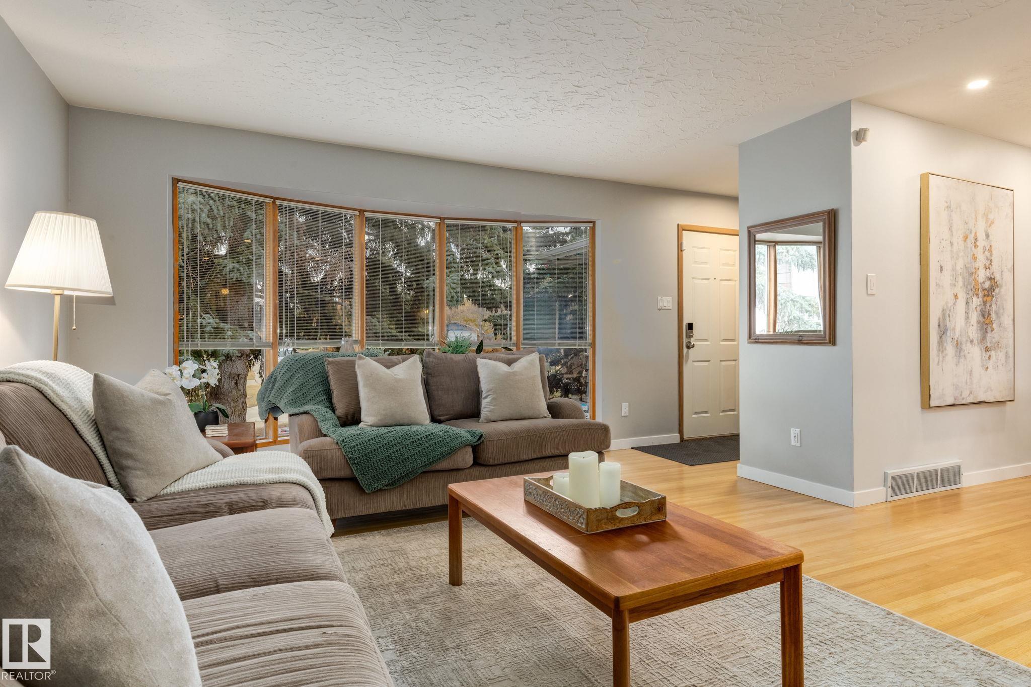 Picture for 9324 161 ST NW