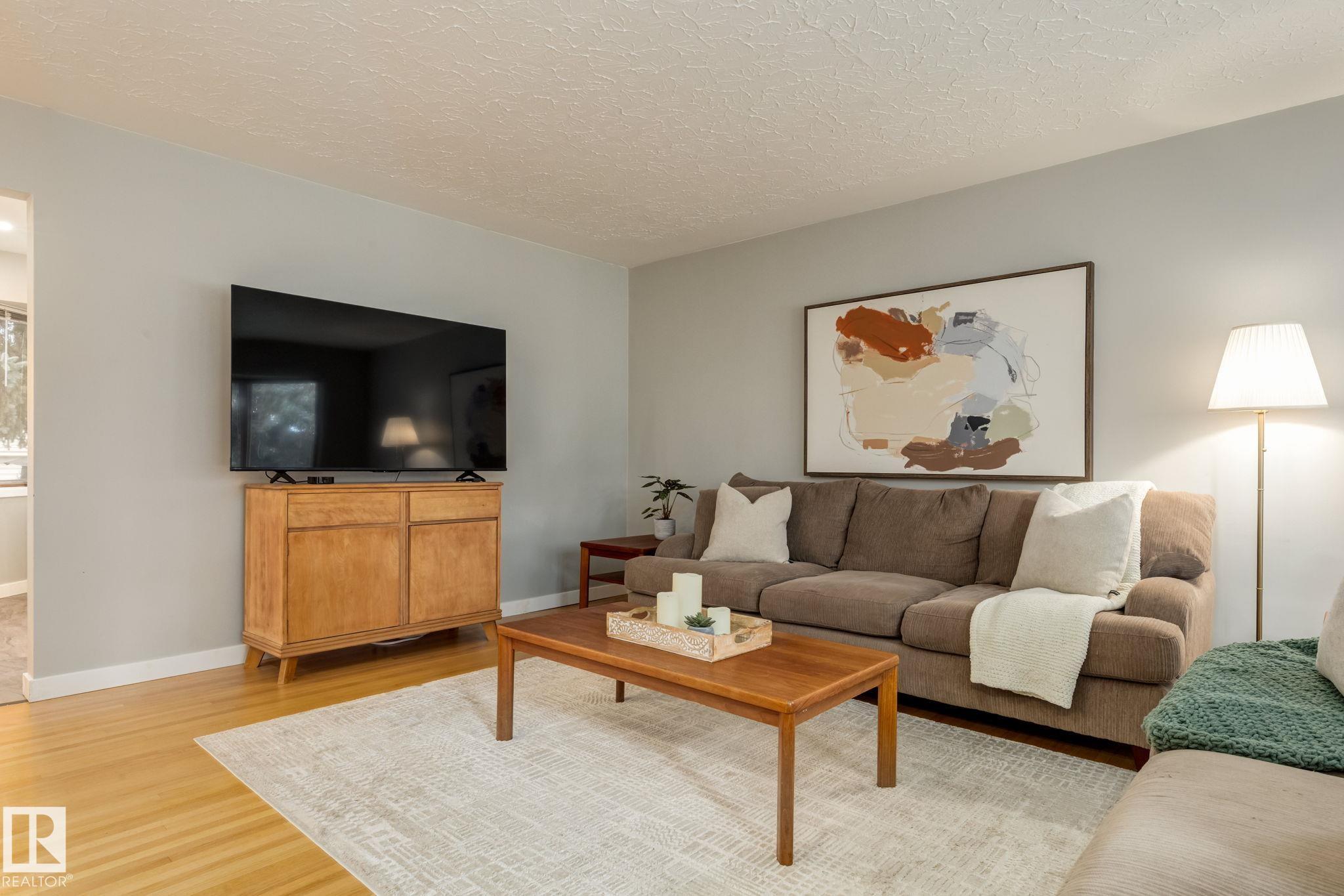 Picture for 9324 161 ST NW