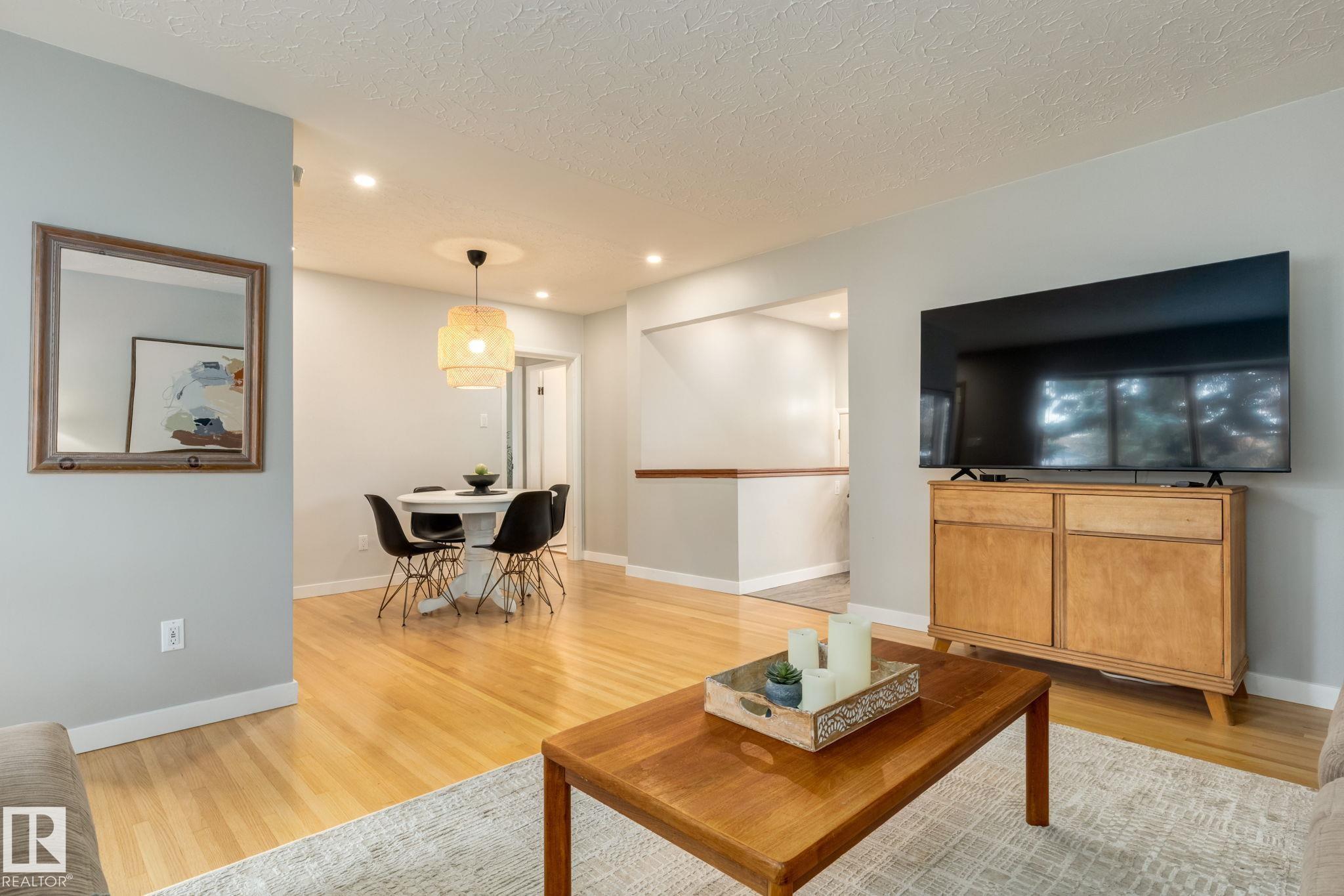 Picture for 9324 161 ST NW