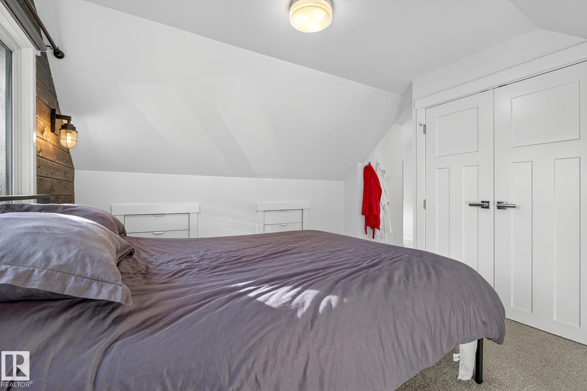 Photo 35 at 10915 67 Avenue NW, Parkallen, Edmonton