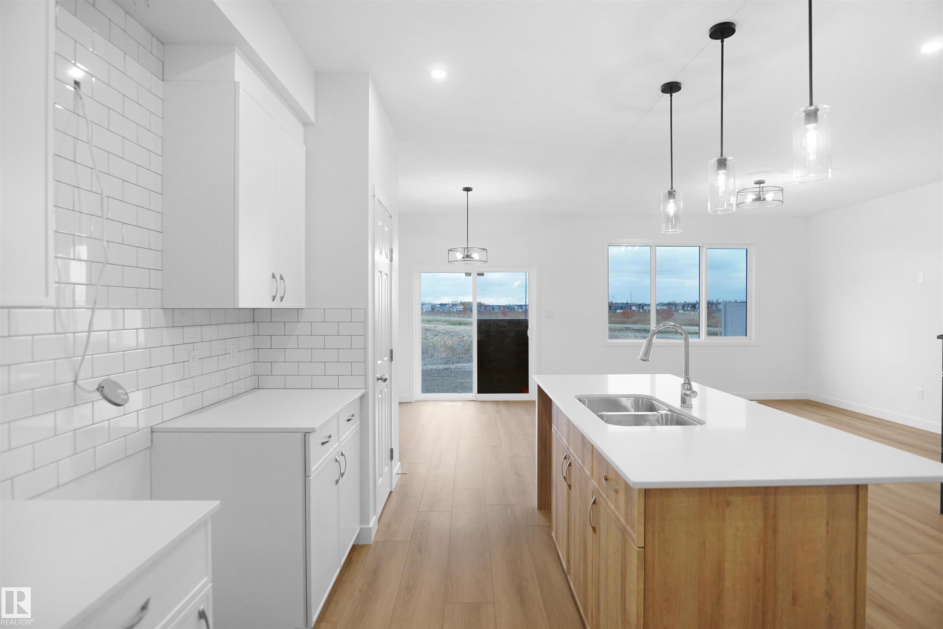 Photo 7 at 19446 22a Avenue NW, River's Edge, Edmonton