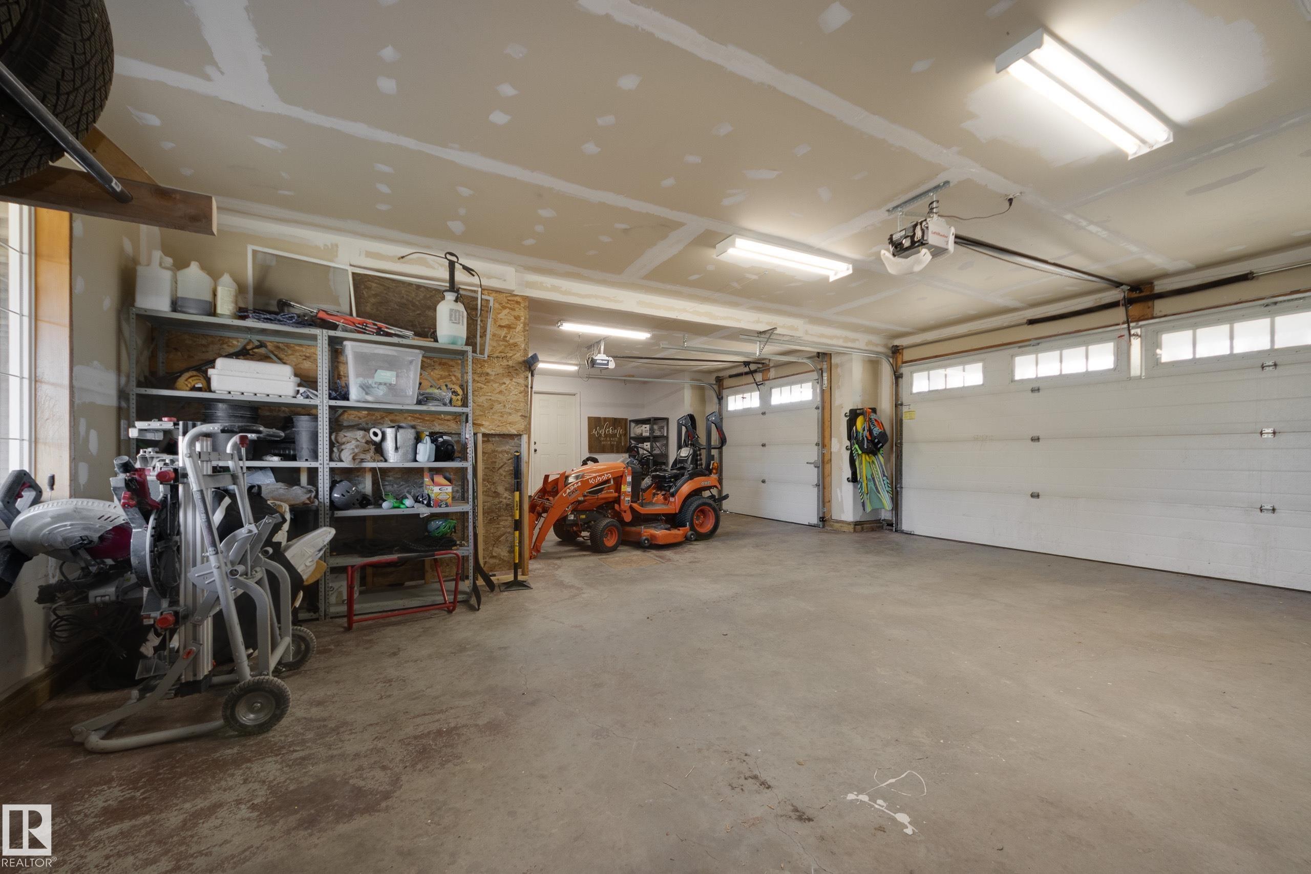 Photo 40 at 11 - 51121 Rge Road 270, Devonshire Meadows, Rural Parkland County