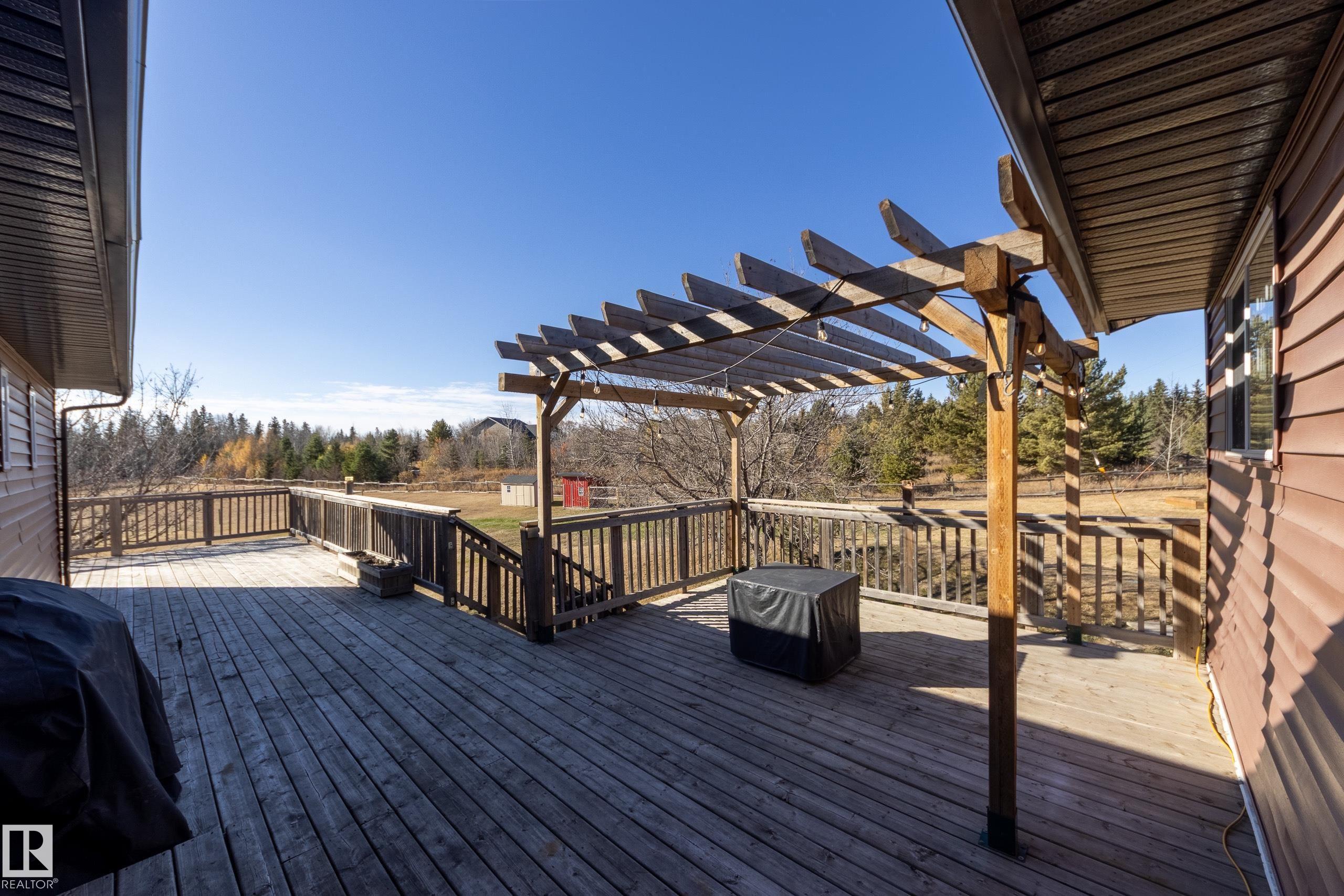 Photo 42 at 11 - 51121 Rge Road 270, Devonshire Meadows, Rural Parkland County