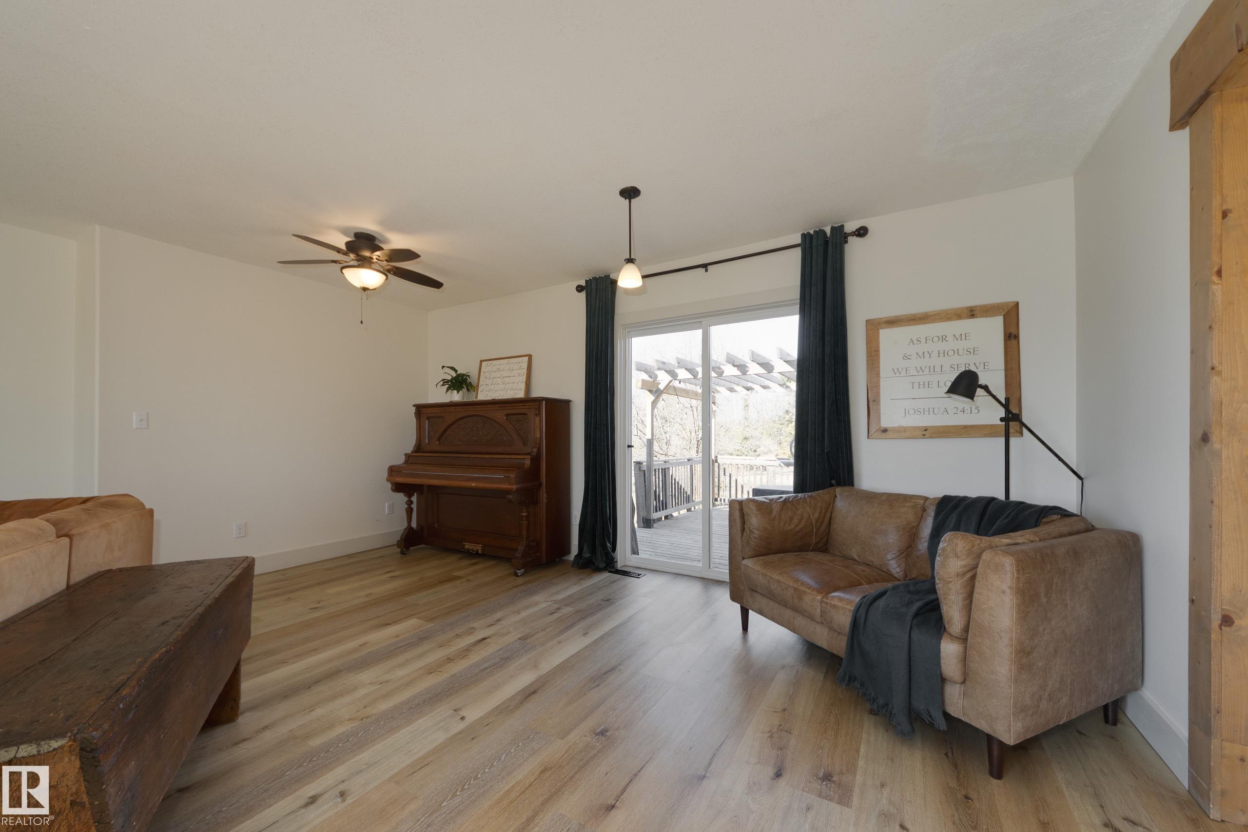 Photo 9 at 11 - 51121 Rge Road 270, Devonshire Meadows, Rural Parkland County