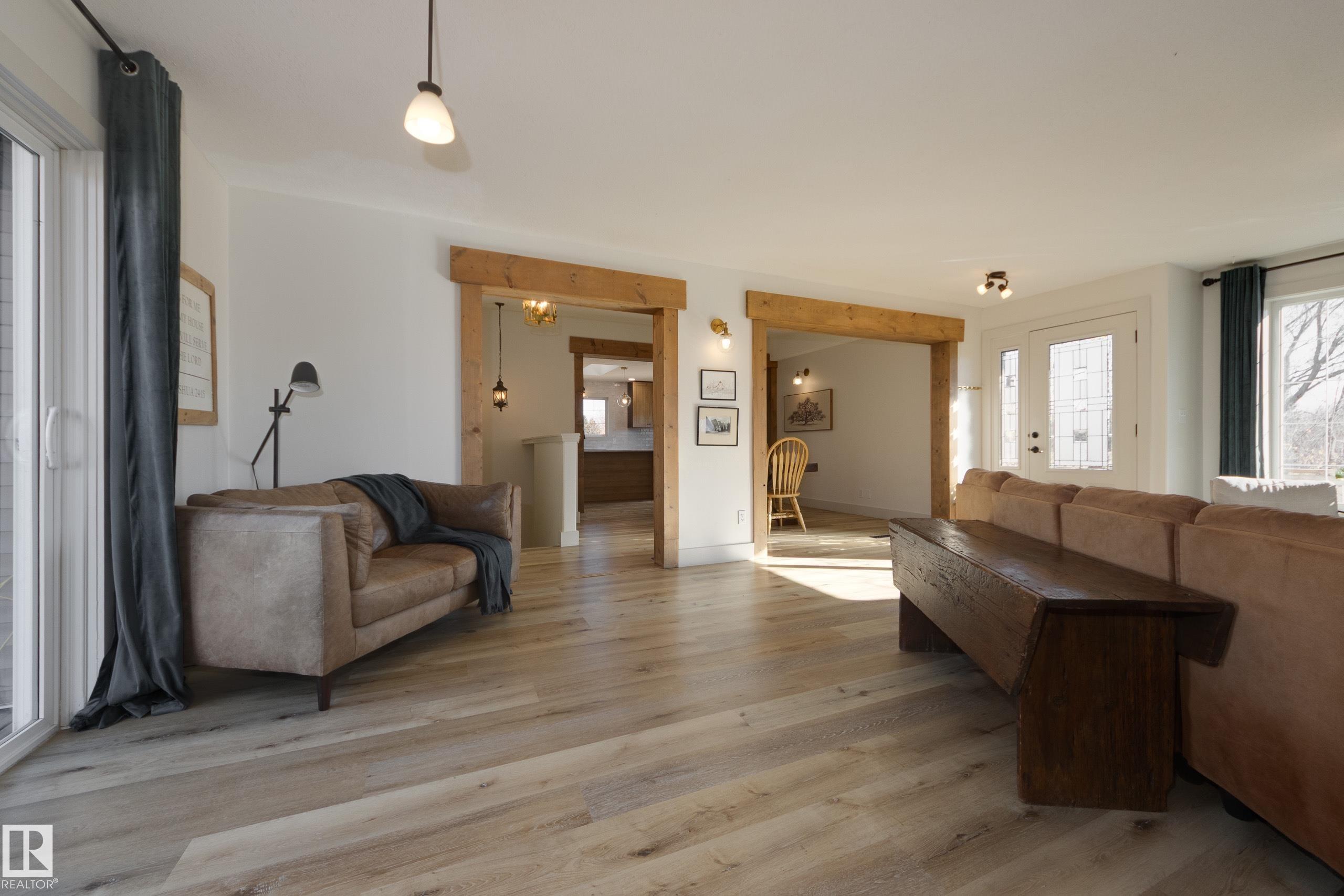 Photo 10 at 11 - 51121 Rge Road 270, Devonshire Meadows, Rural Parkland County