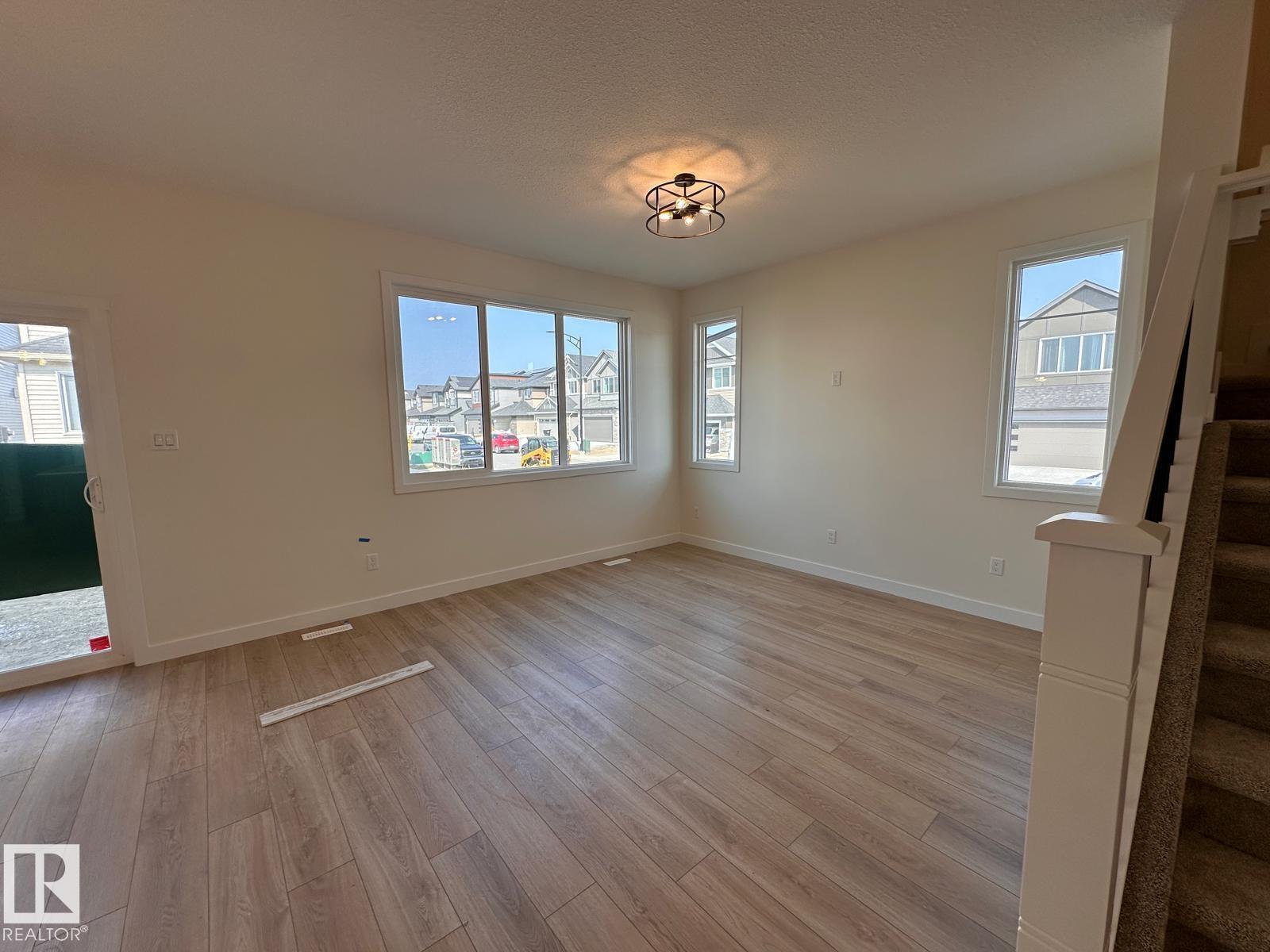 Picture for 6304 KING WD SW