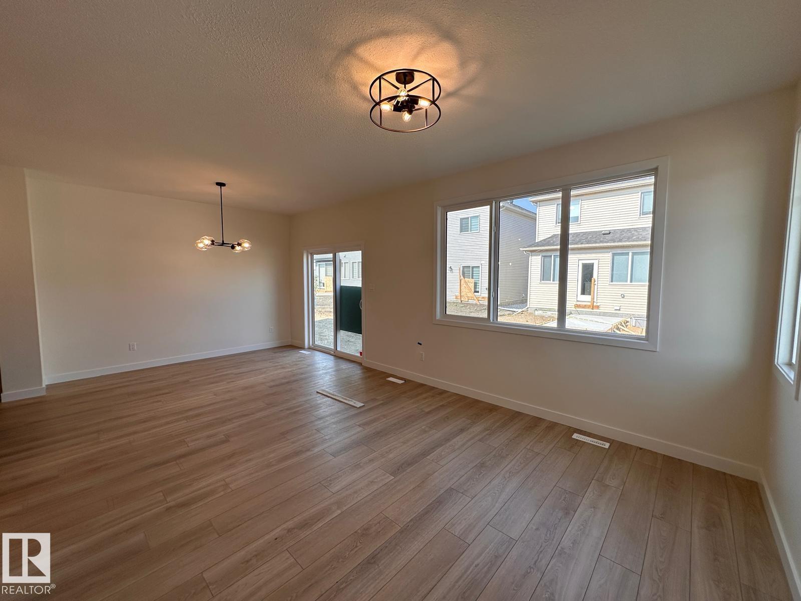 Picture for 6304 KING WD SW