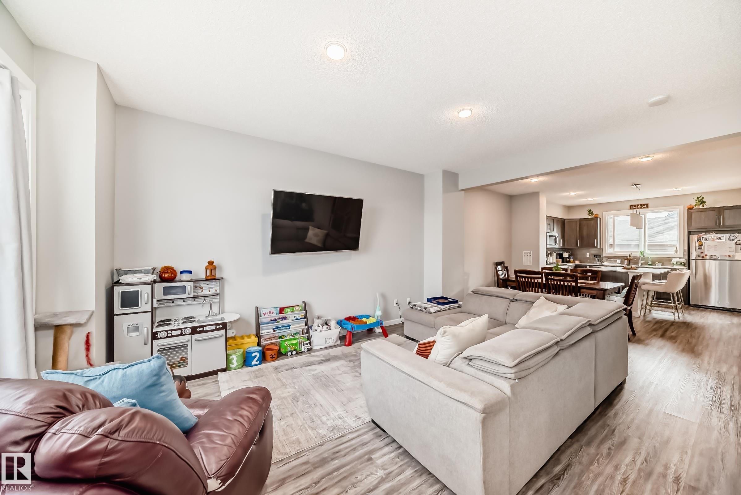 Picture for 2609 MAPLE WY NW