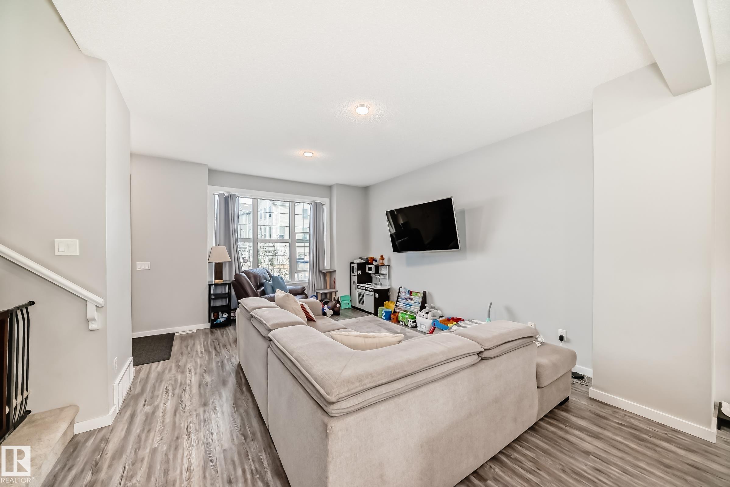 Picture for 2609 MAPLE WY NW