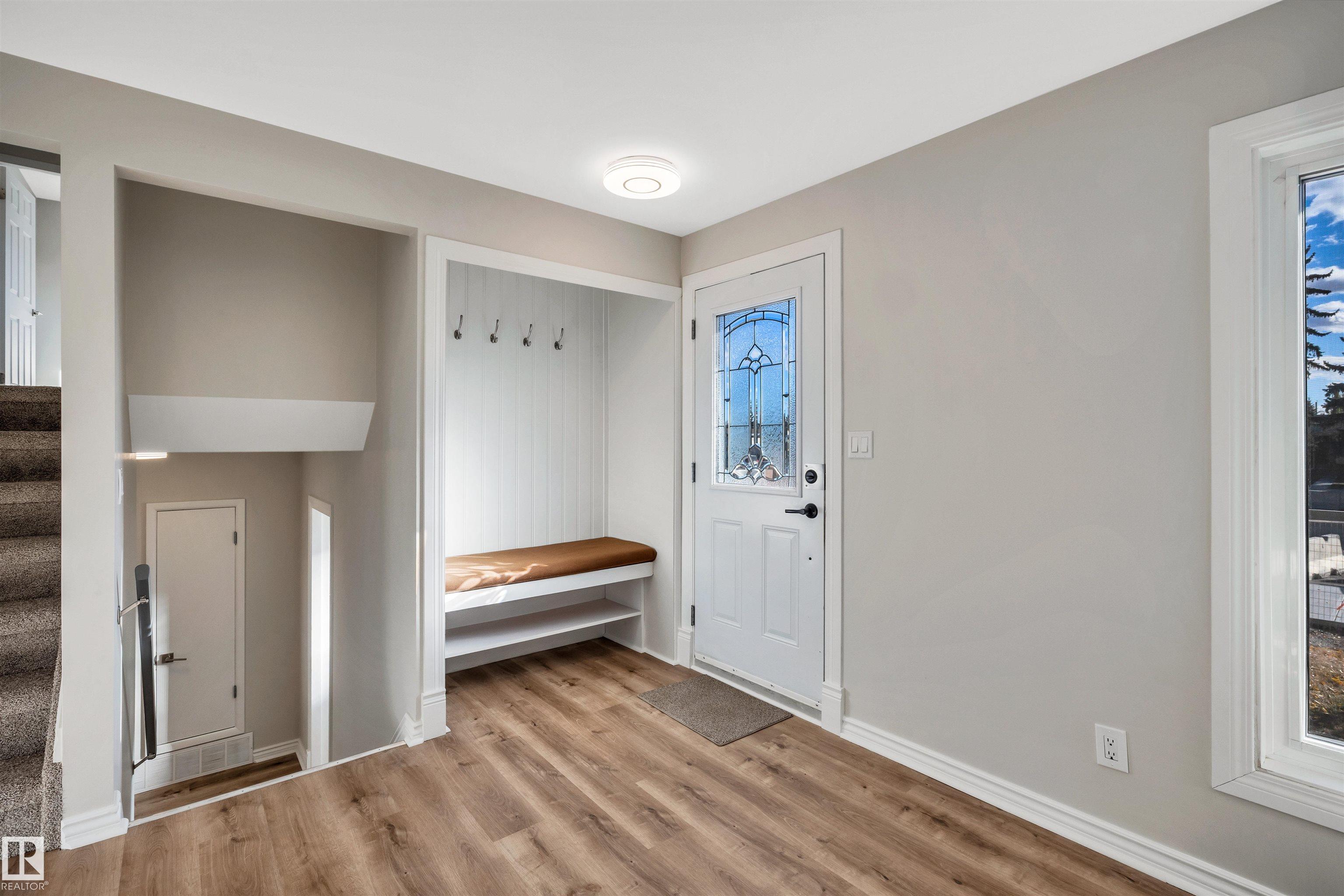 Picture for 16208 87 AV NW