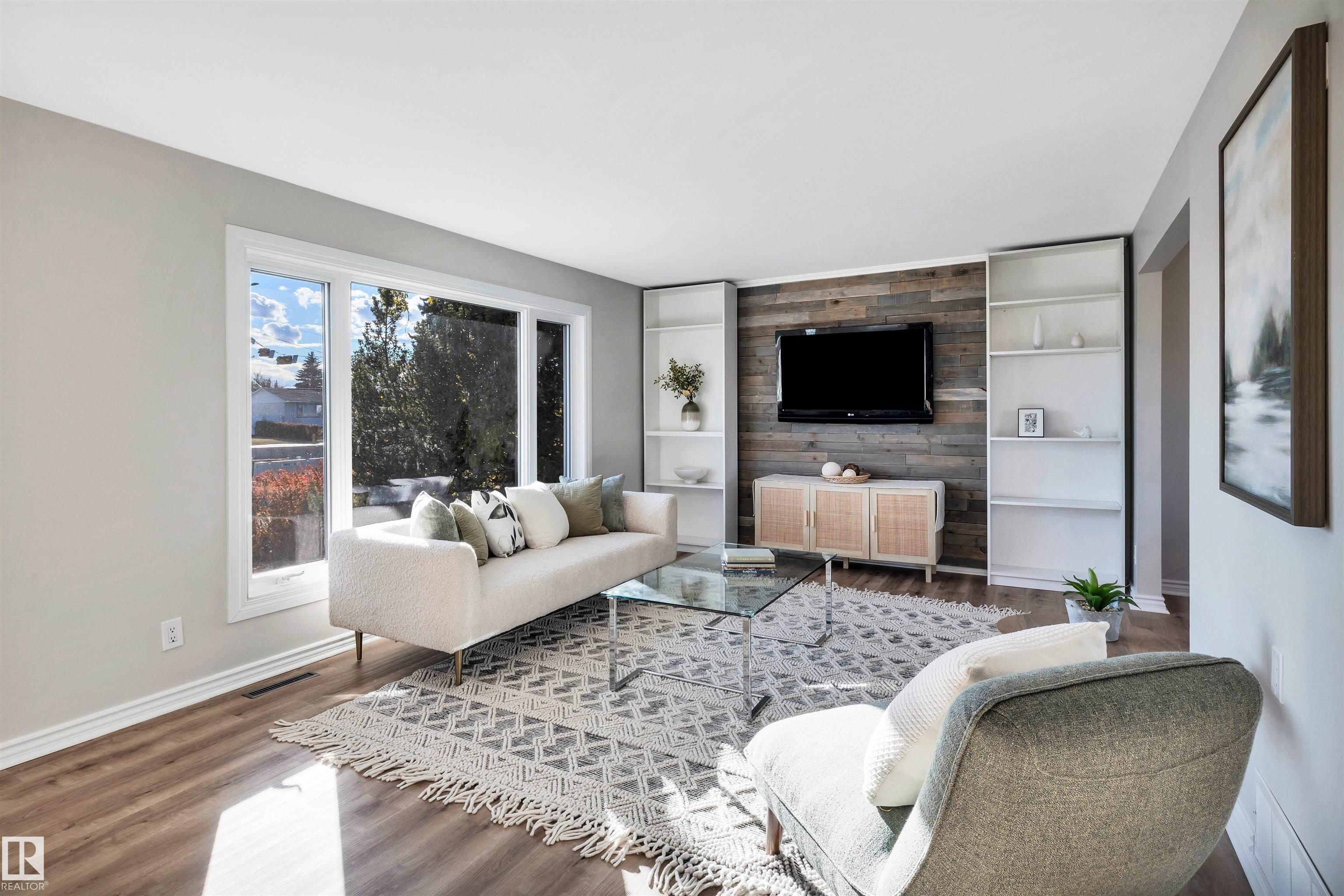 Picture for 16208 87 AV NW