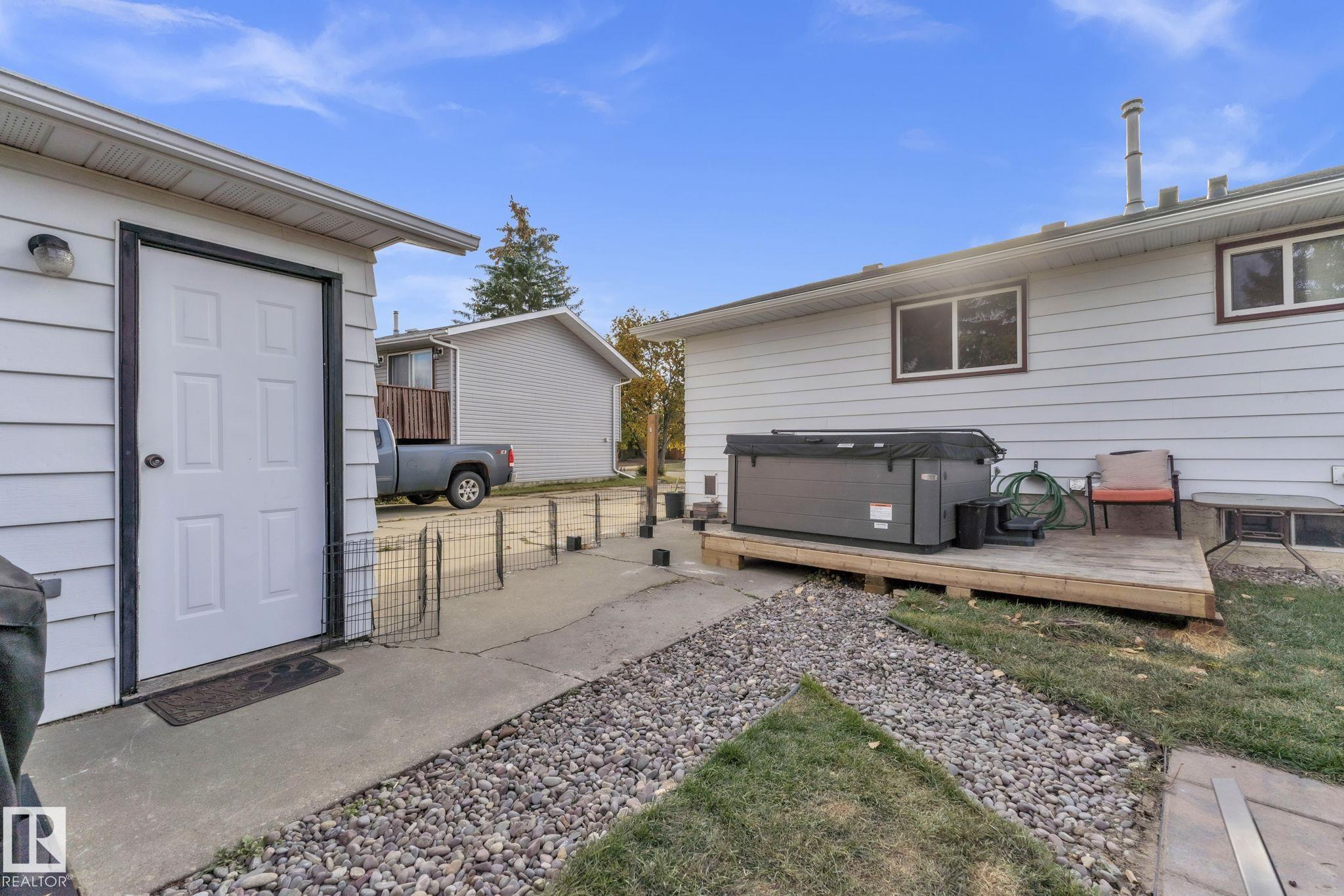 Photo 49 at 10606 97 Avenue, Morinville